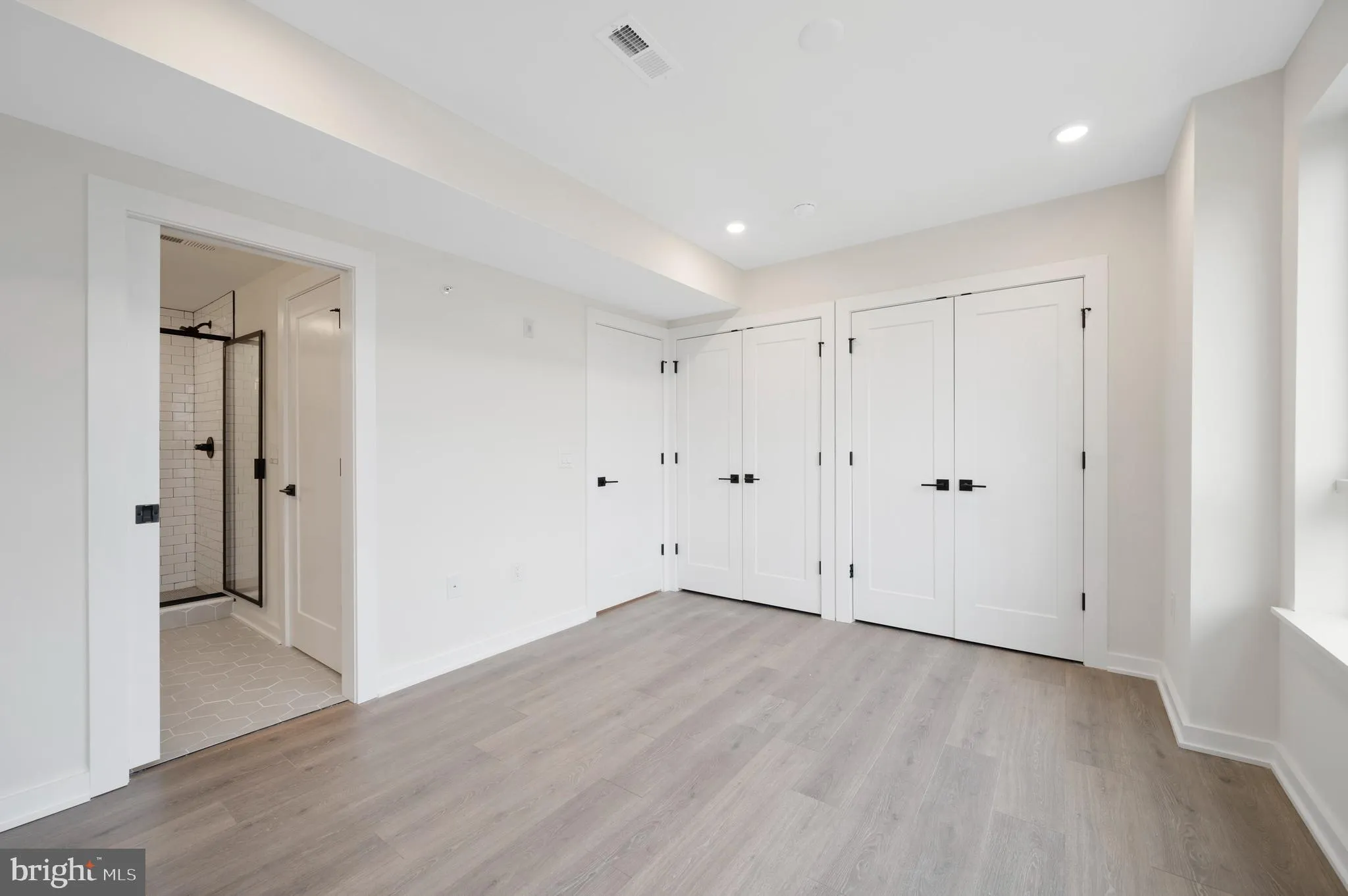 Philadelphia, Pennsylvania 19121, United States, 3 Bedrooms Bedrooms, ,3 BathroomsBathrooms,Residential,Active,77438