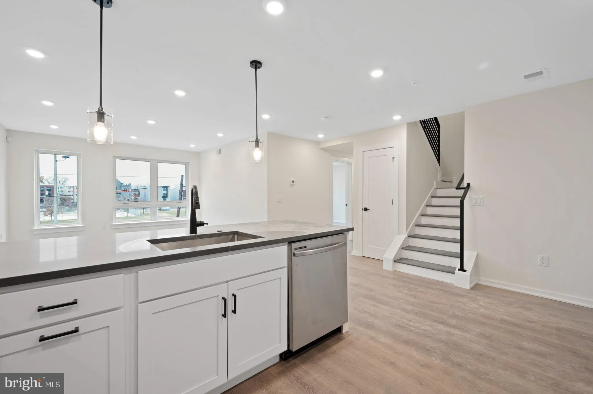 Philadelphia, Pennsylvania 19121, United States, 3 Bedrooms Bedrooms, ,3 BathroomsBathrooms,Residential,Active,77438