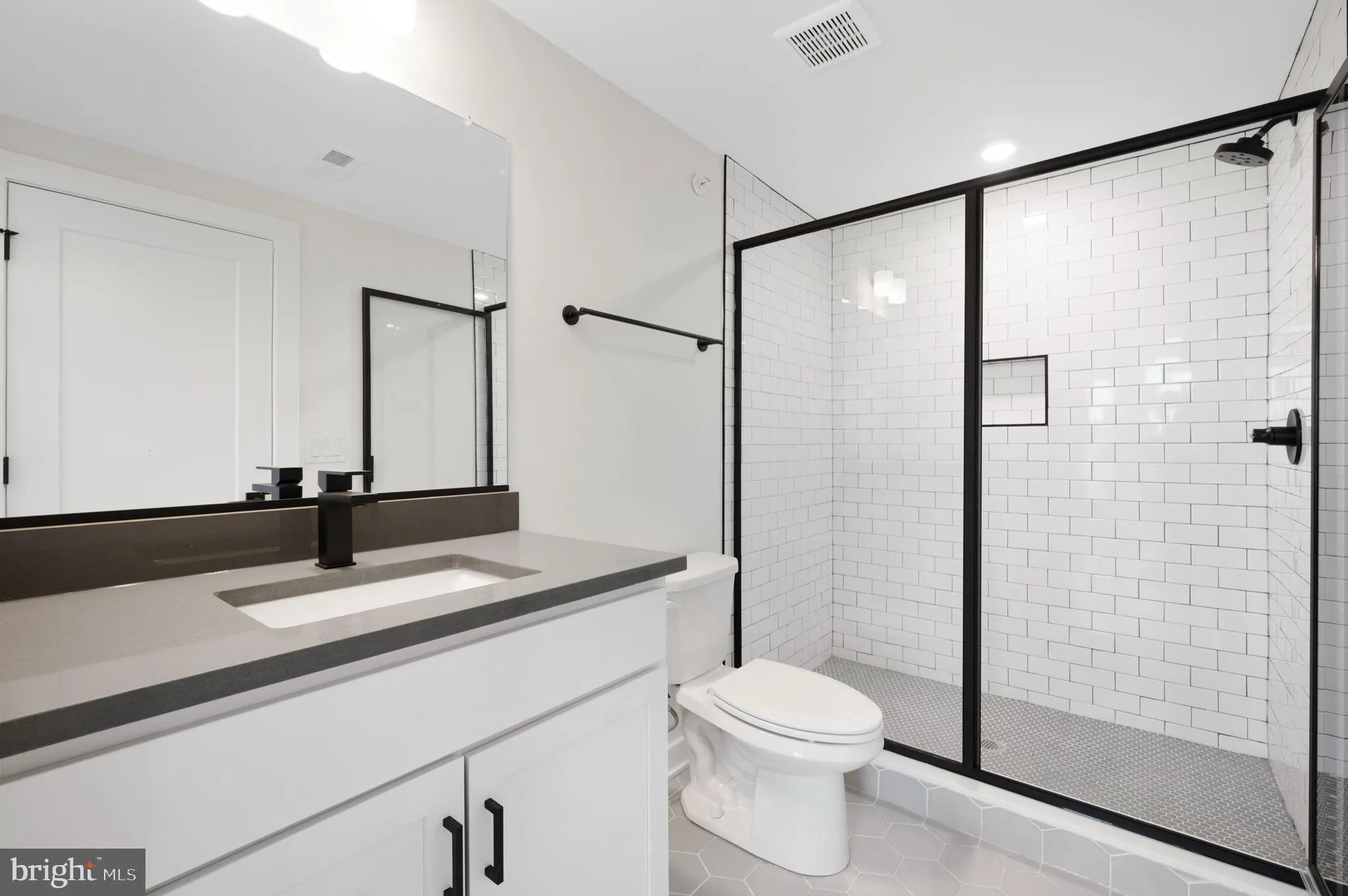 Philadelphia, Pennsylvania 19121, United States, 3 Bedrooms Bedrooms, ,3 BathroomsBathrooms,Residential,Active,77438