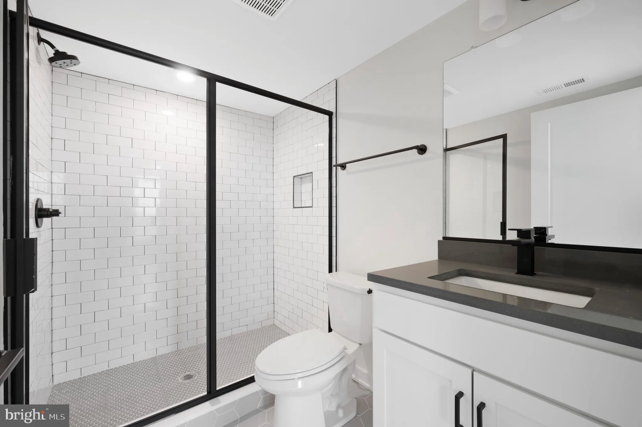 Philadelphia, Pennsylvania 19121, United States, 3 Bedrooms Bedrooms, ,3 BathroomsBathrooms,Residential,Active,77438