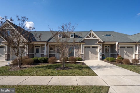 Townhouse For Rent - 22480 Grebe Lane<br/> Sussex County, OCEAN VIEW, DE 19970