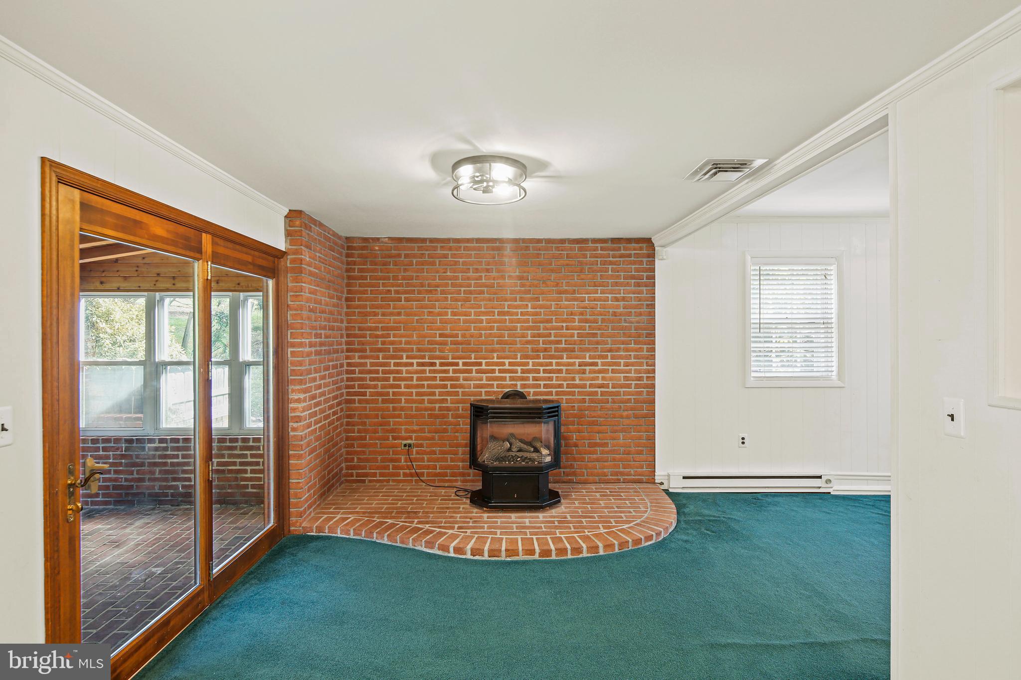 RIDGEMONT - Residential