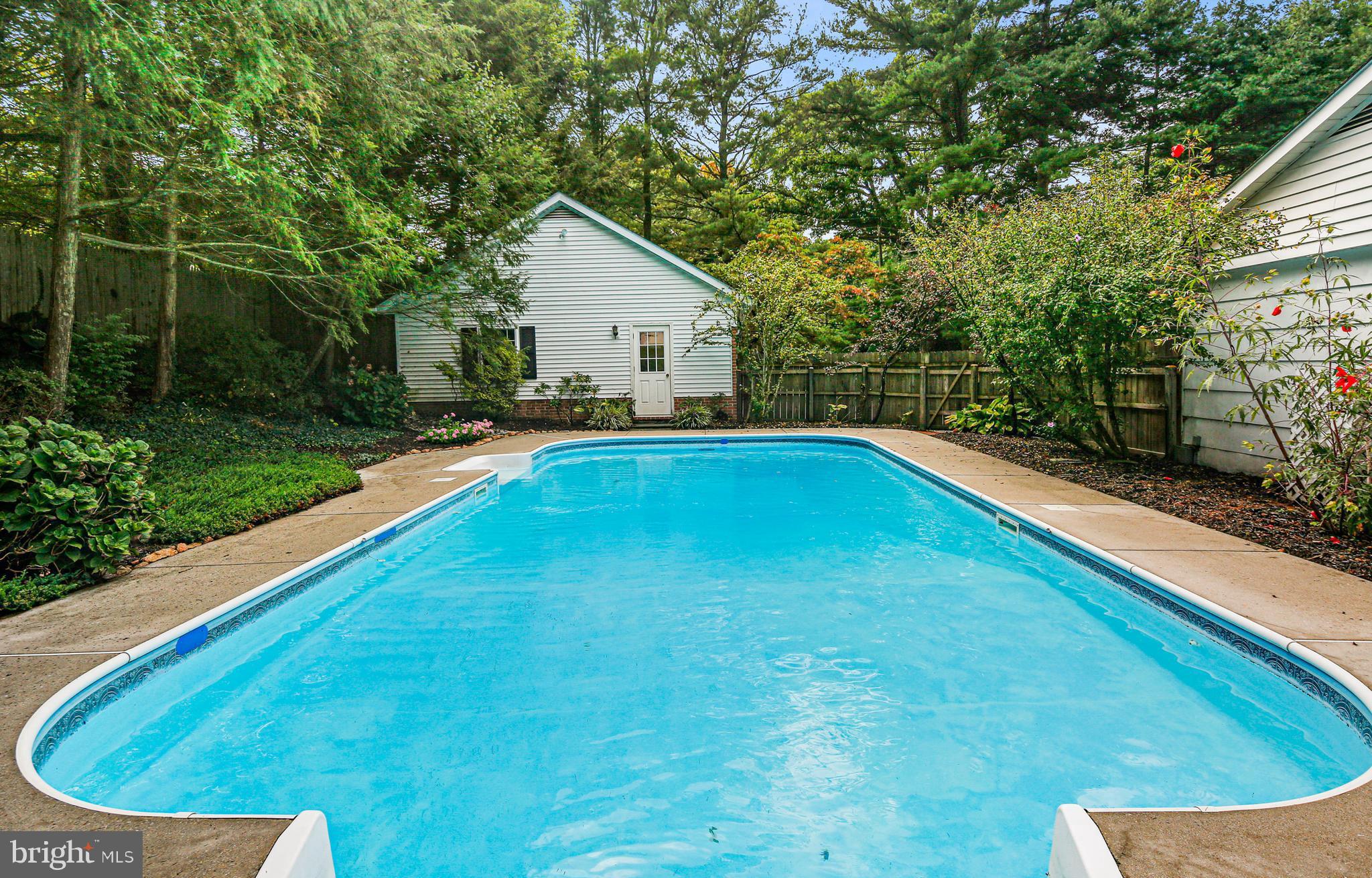 RIDGEMONT - Residential