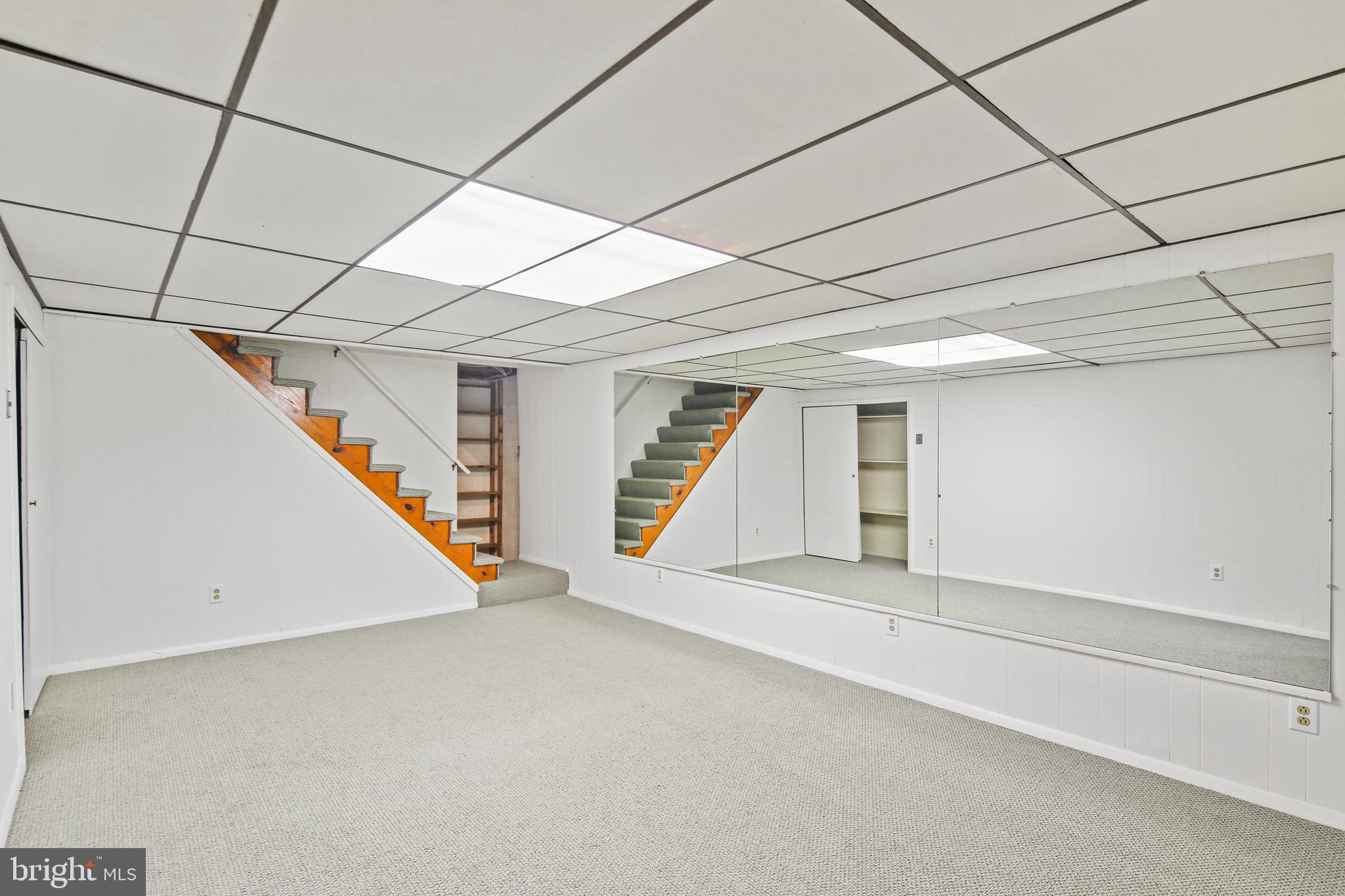 RIDGEMONT - Residential