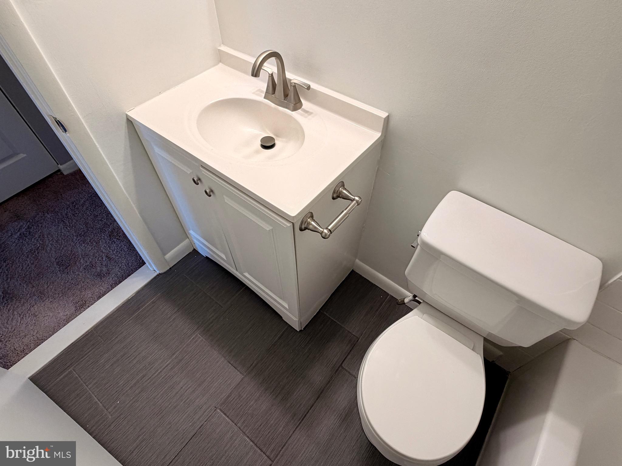 GREENBRIAR CONDO - Residential