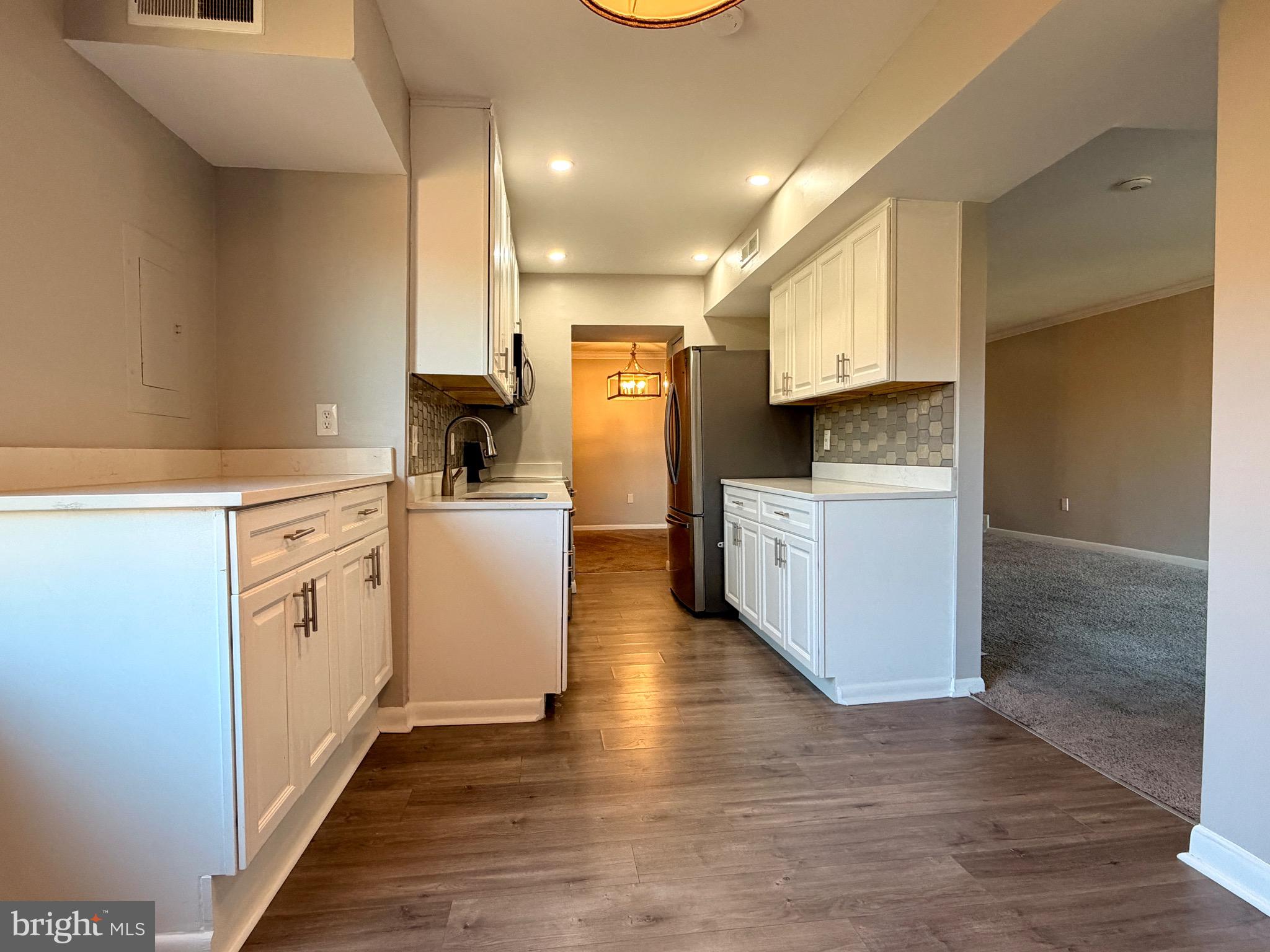 GREENBRIAR CONDO - Residential