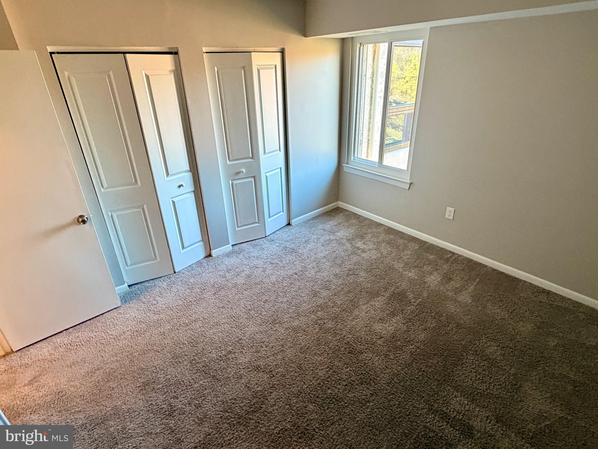 GREENBRIAR CONDO - Residential