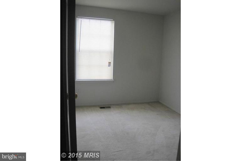 LAKE RIDGE - Residential Lease