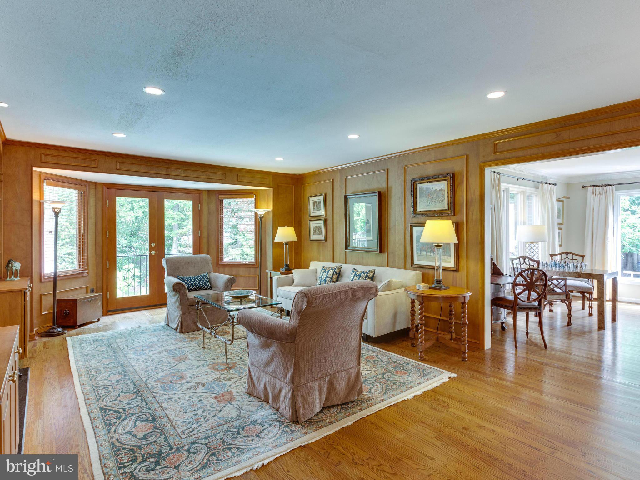 CHAIN BRIDGE WOODS - Residential