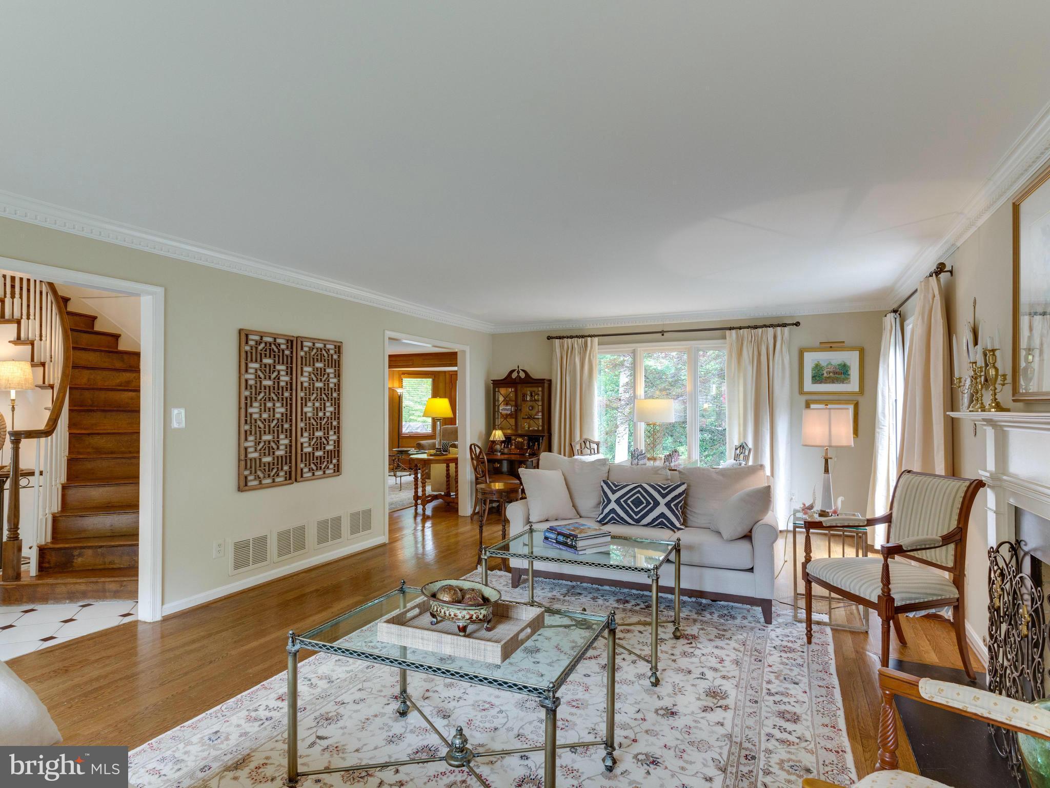 CHAIN BRIDGE WOODS - Residential