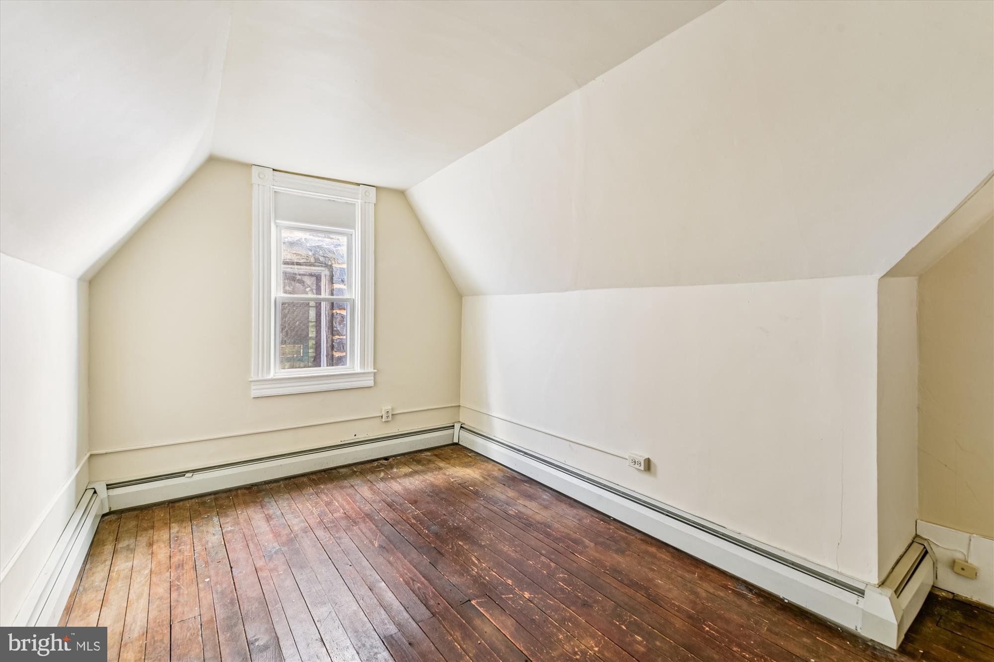 HAMPDEN HISTORIC DISTRICT - Residential