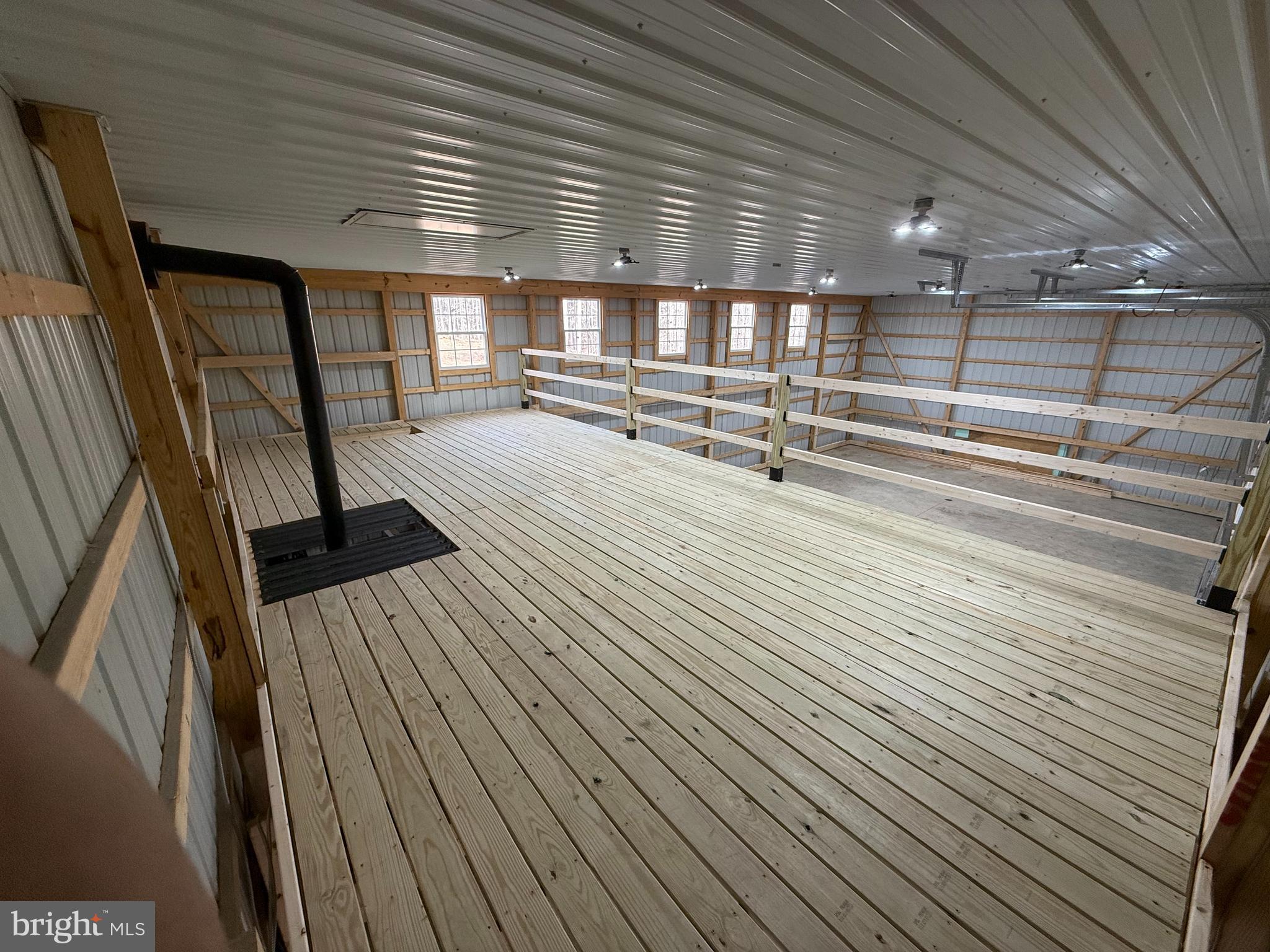 SHEPPERDS GROVE - Residential