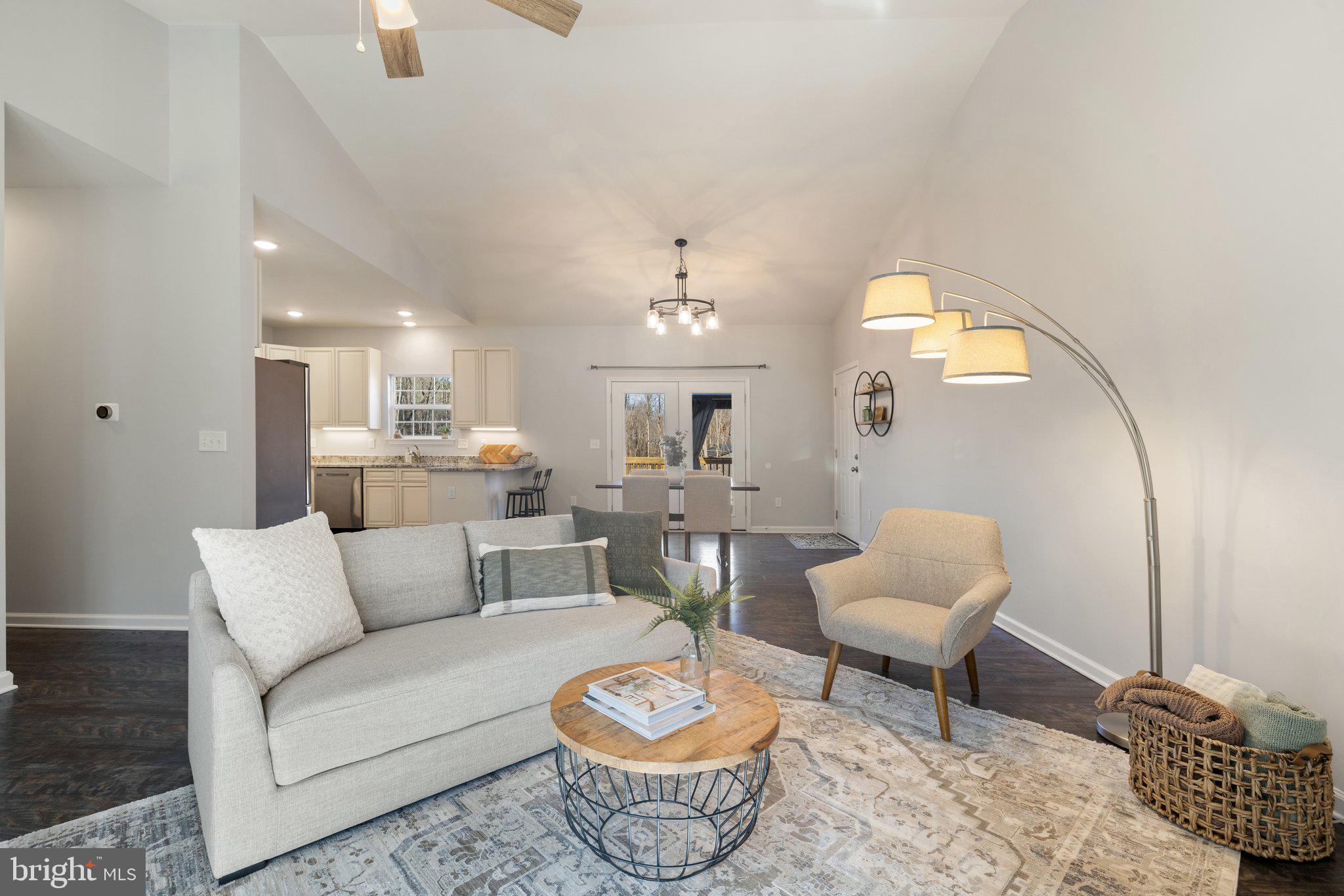 SHEPPERDS GROVE - Residential