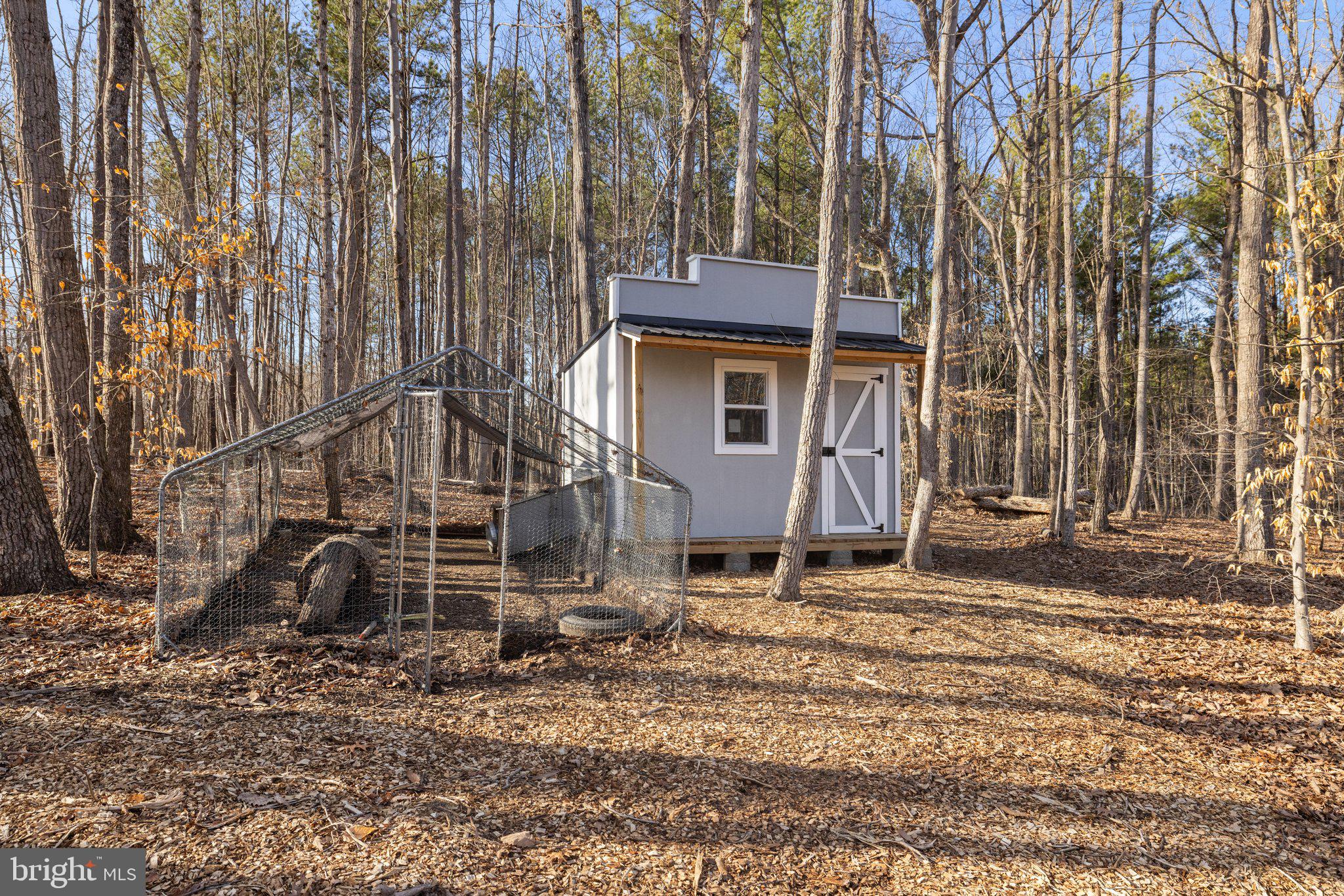 SHEPPERDS GROVE - Residential