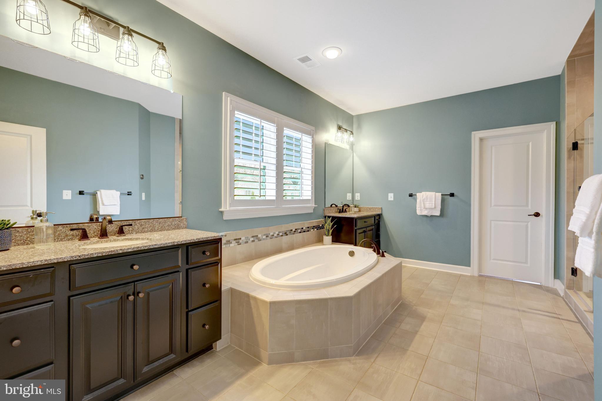 GROVE AT WILLOWSFORD - Residential