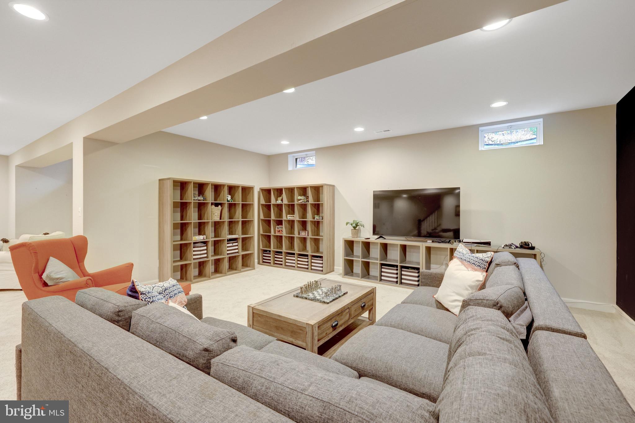 GROVE AT WILLOWSFORD - Residential