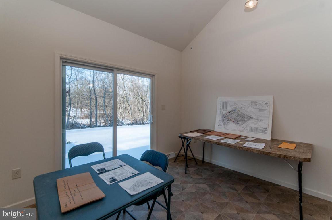 WILDFLOWER RIDGE - Residential