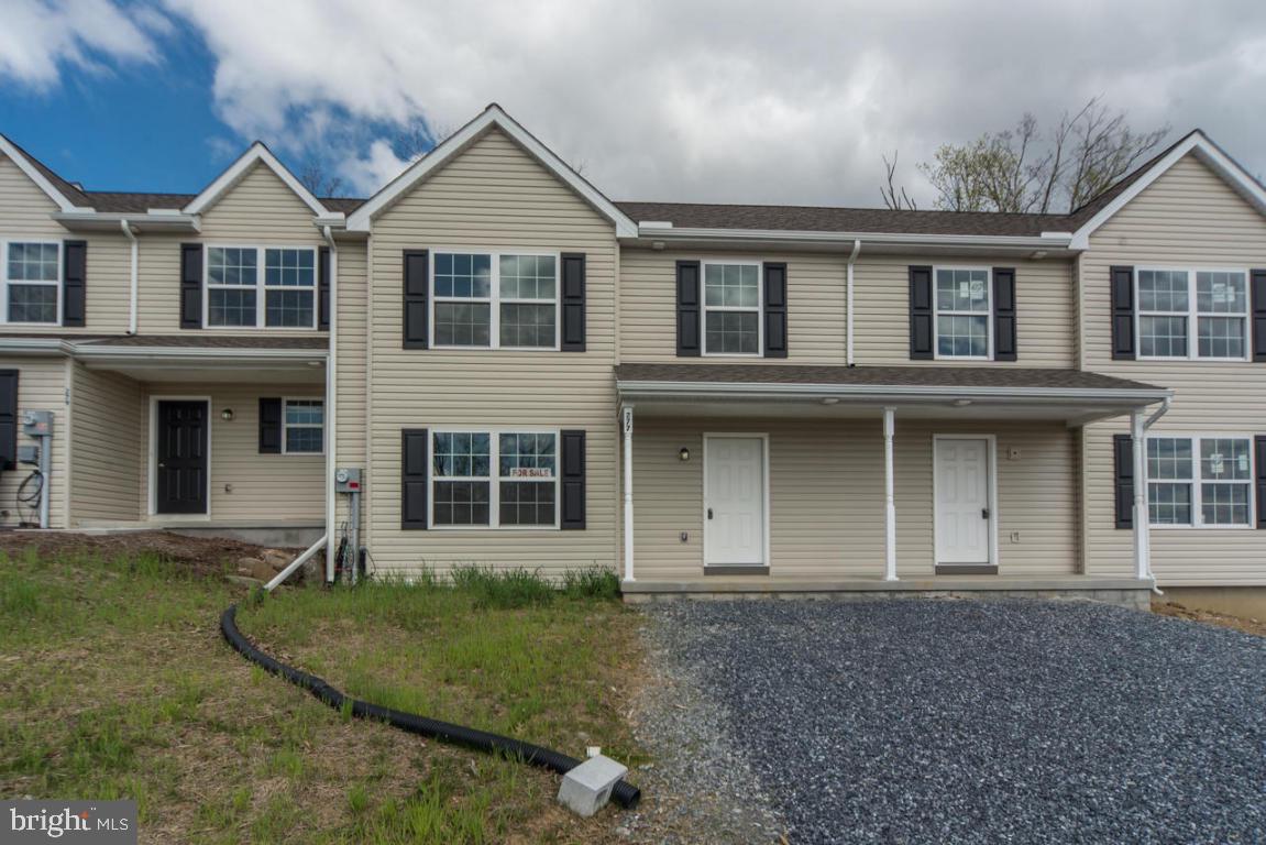 WILDFLOWER RIDGE - Residential