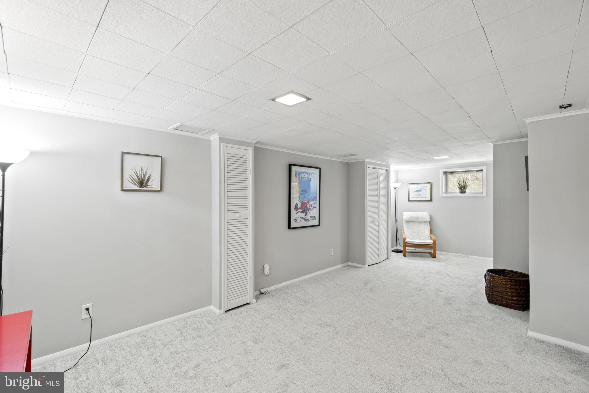 VIERS MILL VILLAGE - Residential