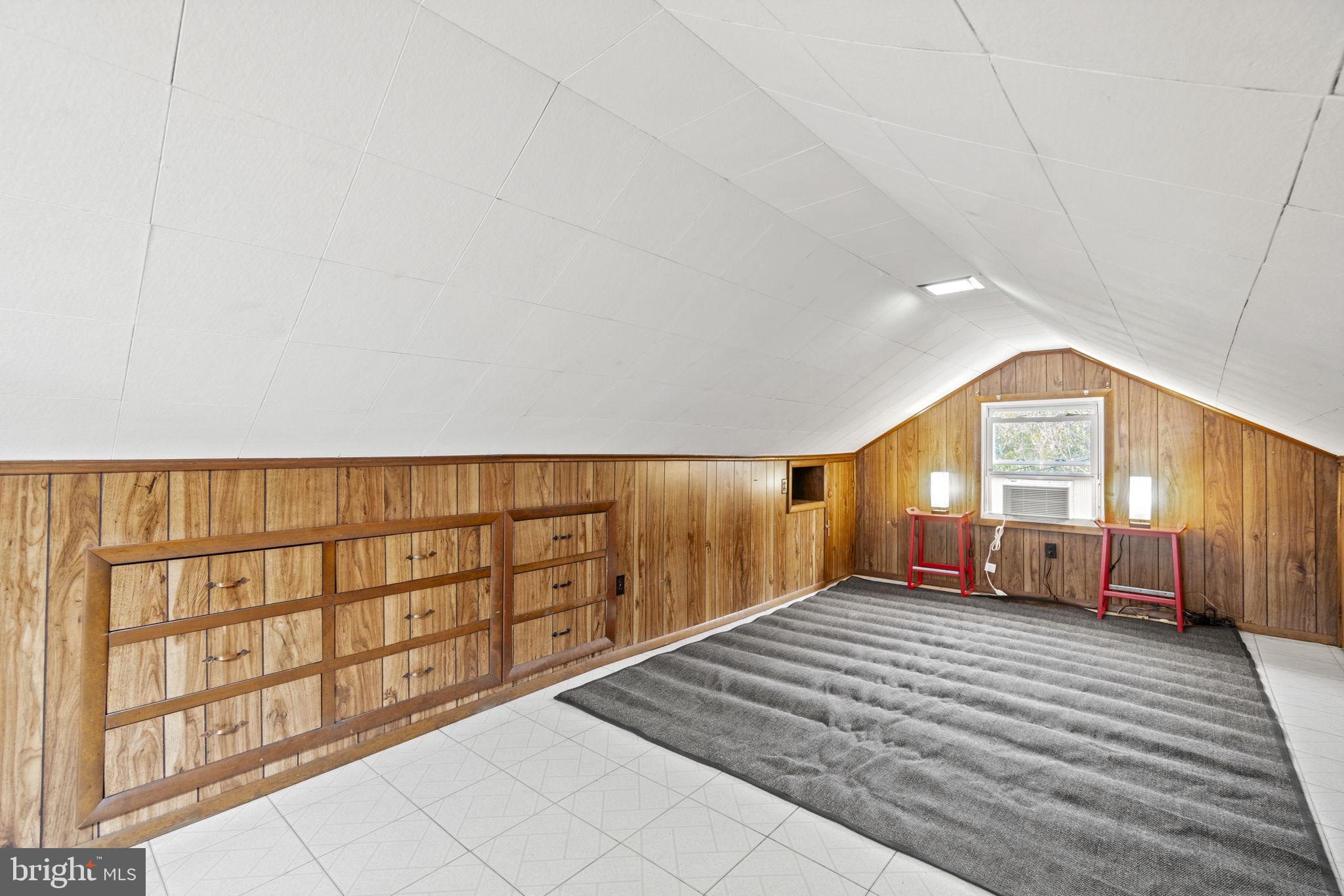 VIERS MILL VILLAGE - Residential