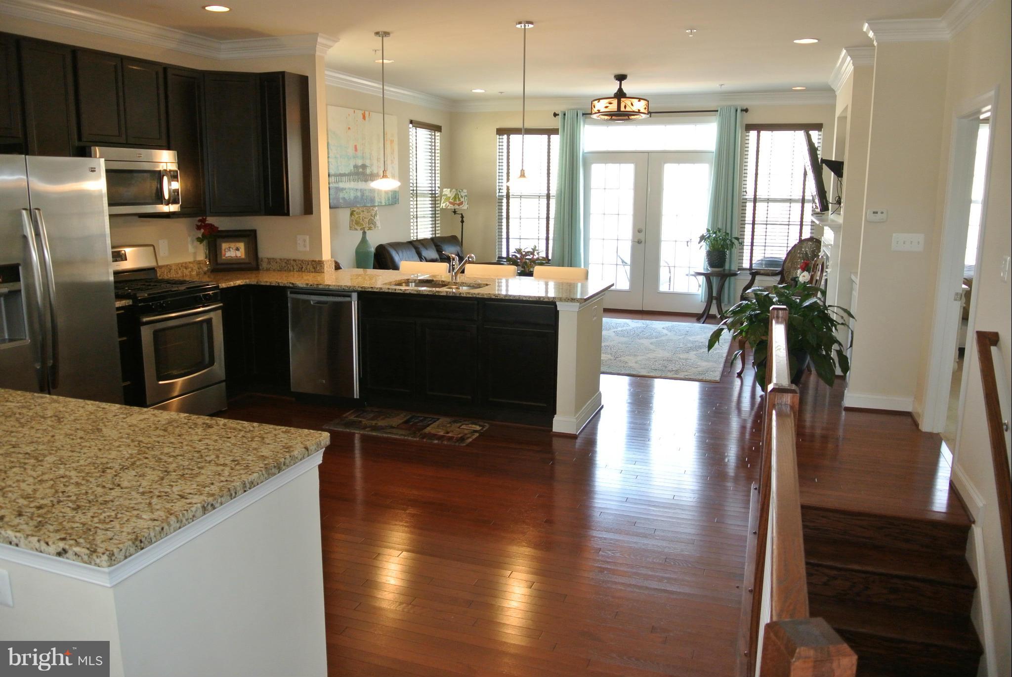 THE VILLAGES OF STEEPLEC - Residential