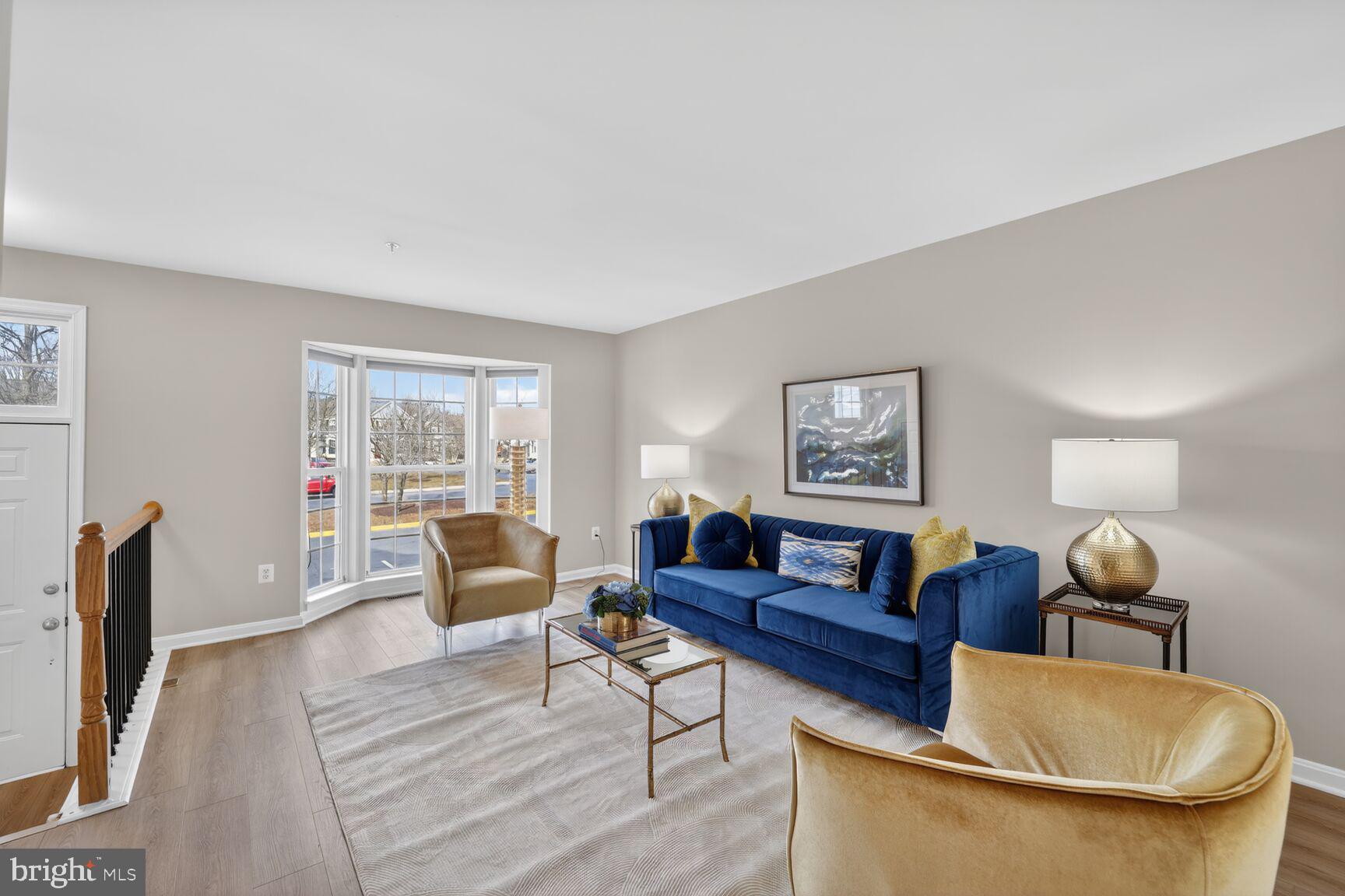 SEVEN OAKS - Residential