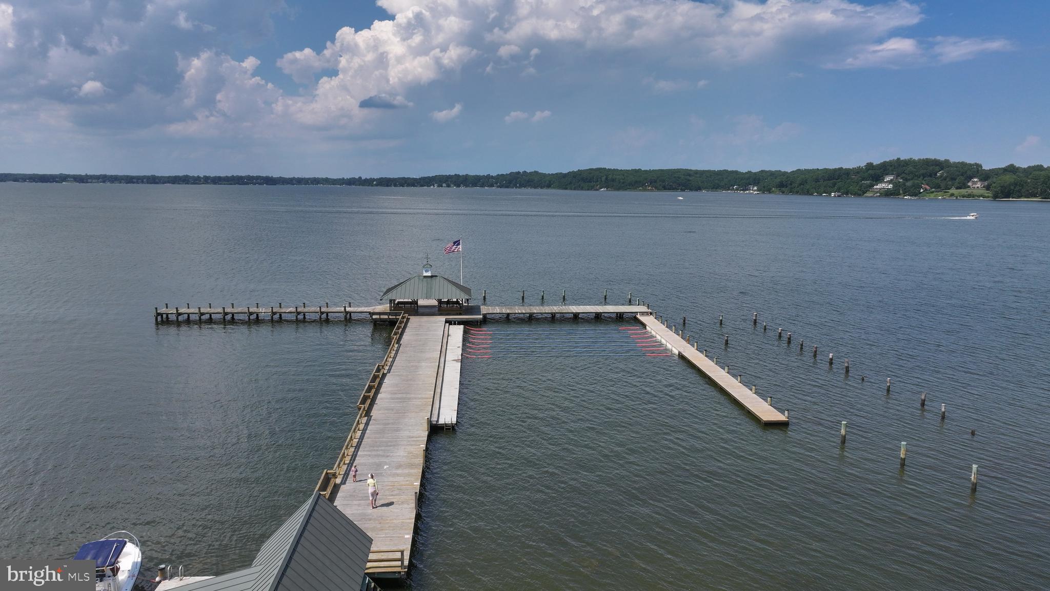 SHERWOOD FOREST - Residential