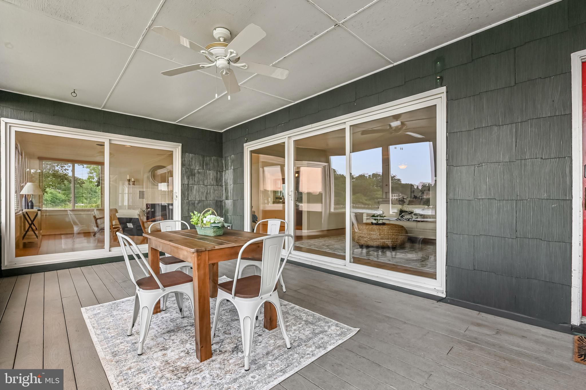 SHERWOOD FOREST - Residential