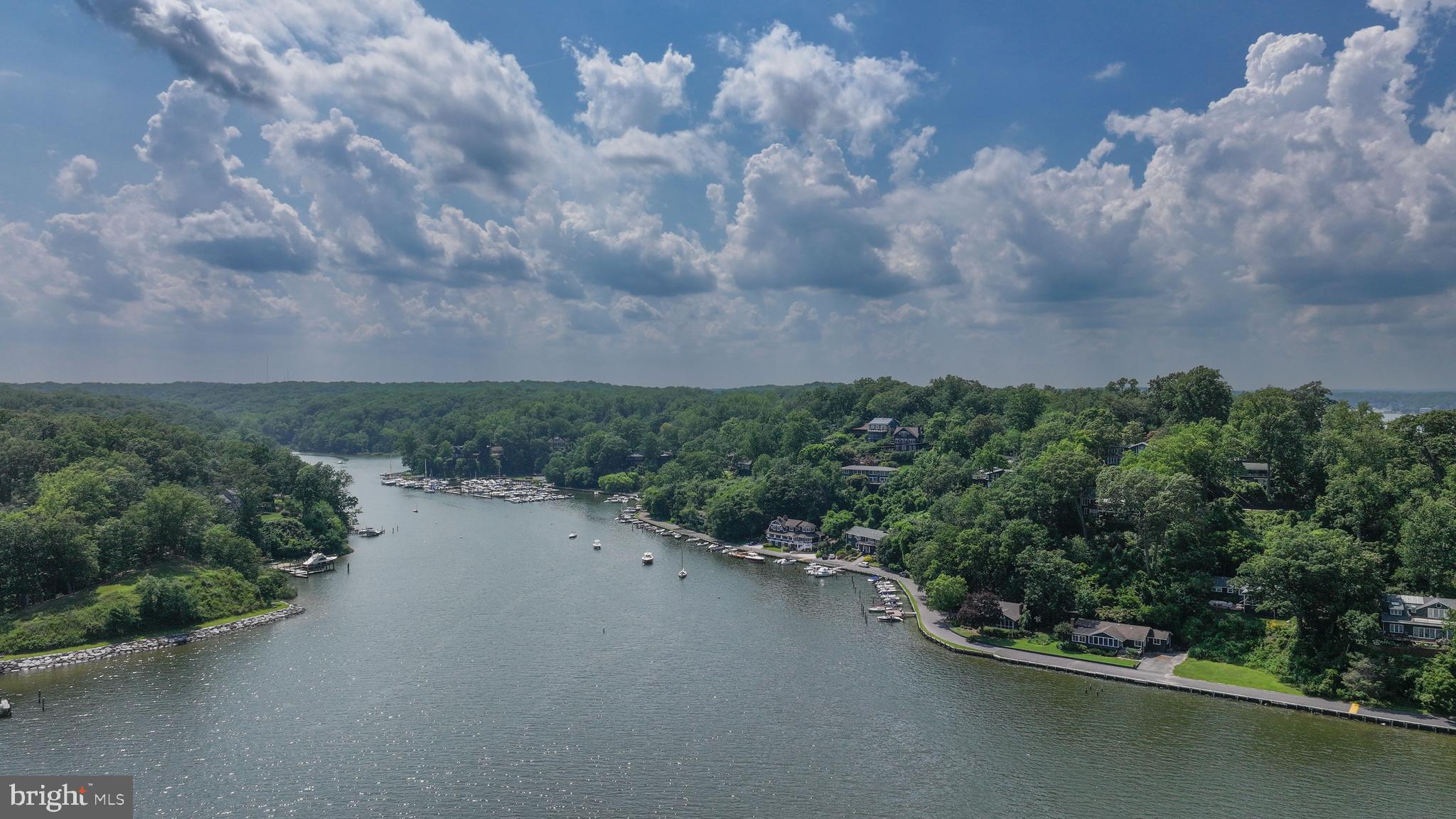 SHERWOOD FOREST - Residential