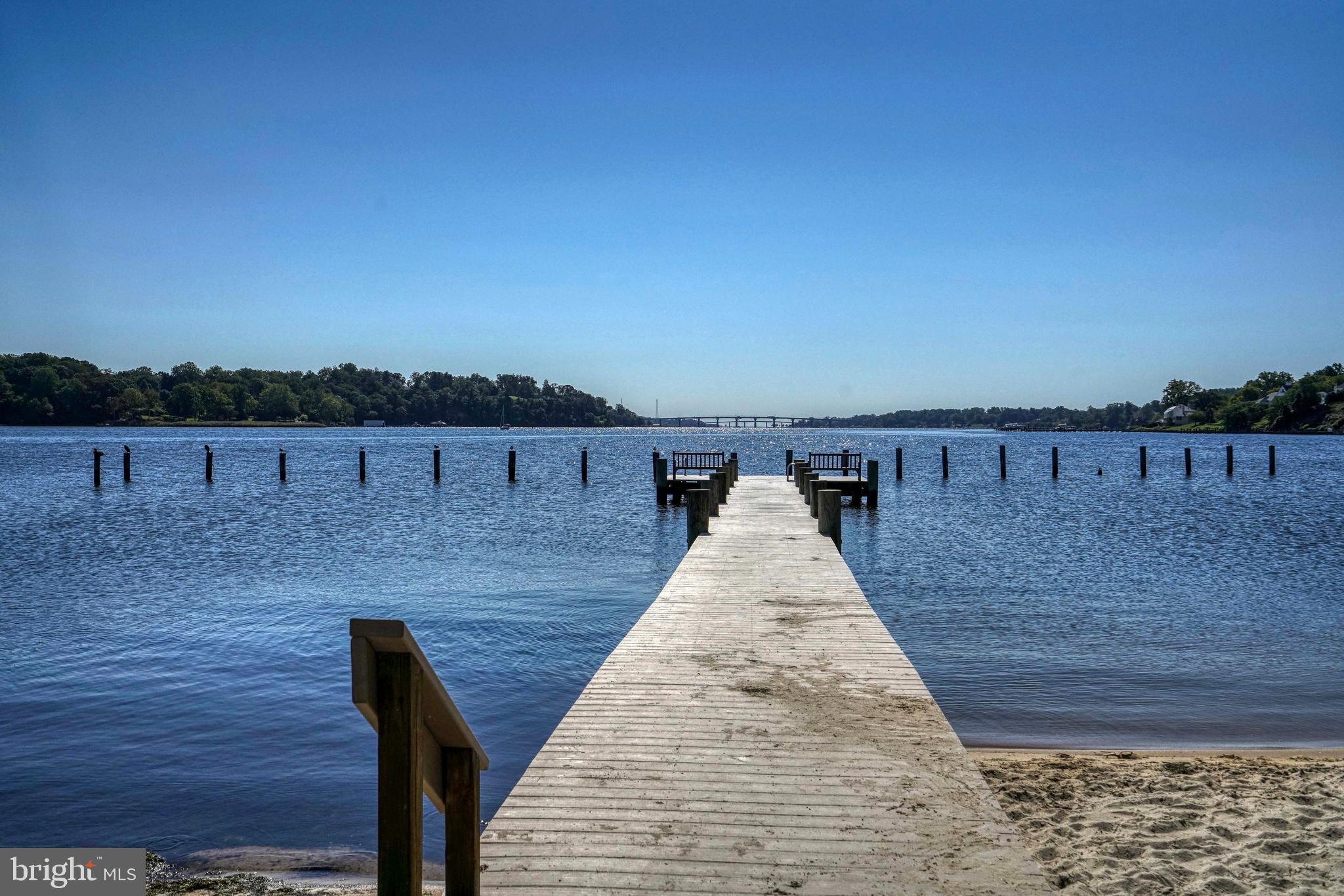 SHERWOOD FOREST - Residential