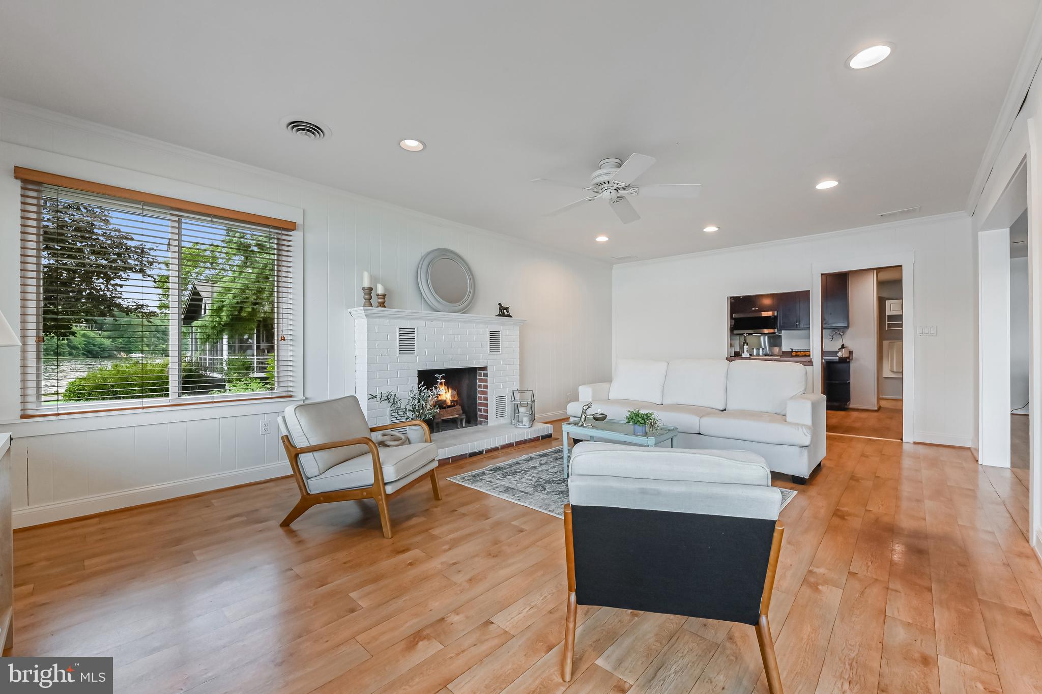 SHERWOOD FOREST - Residential