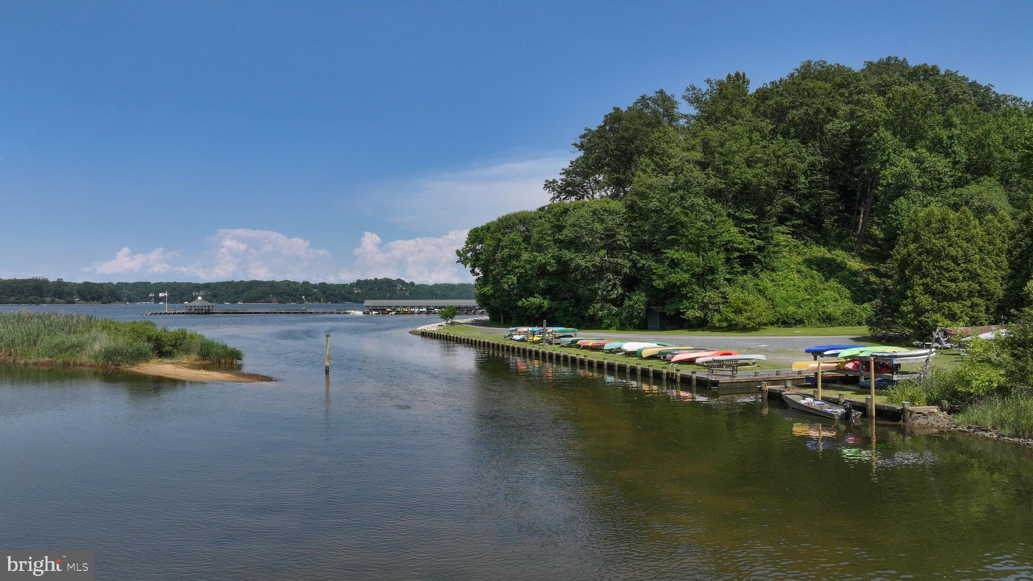 SHERWOOD FOREST - Residential