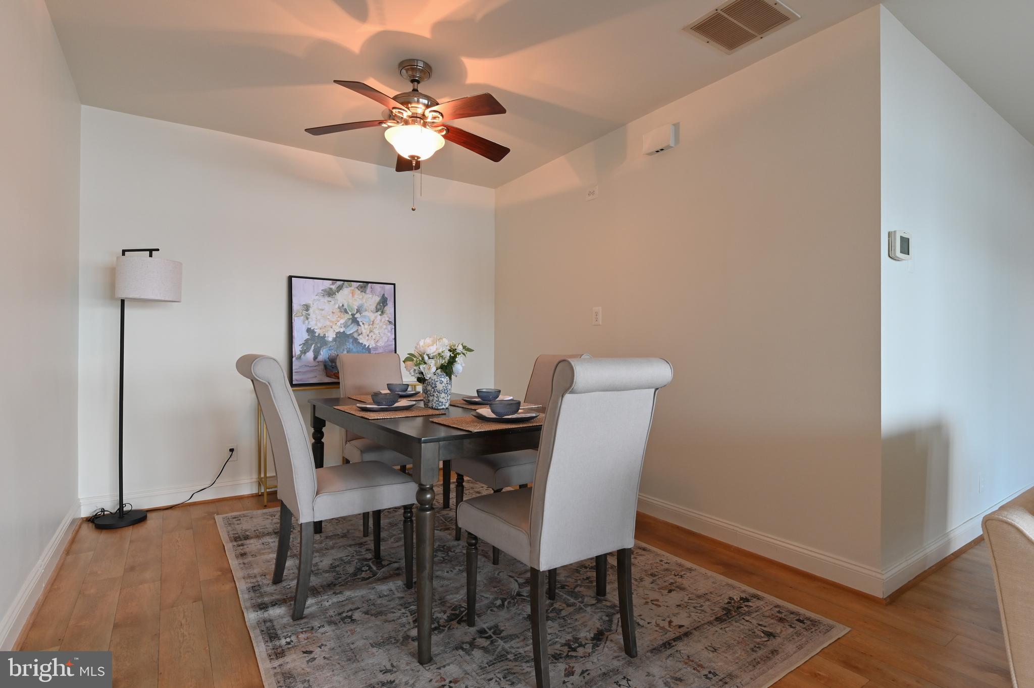 SHERWOOD FOREST - Residential