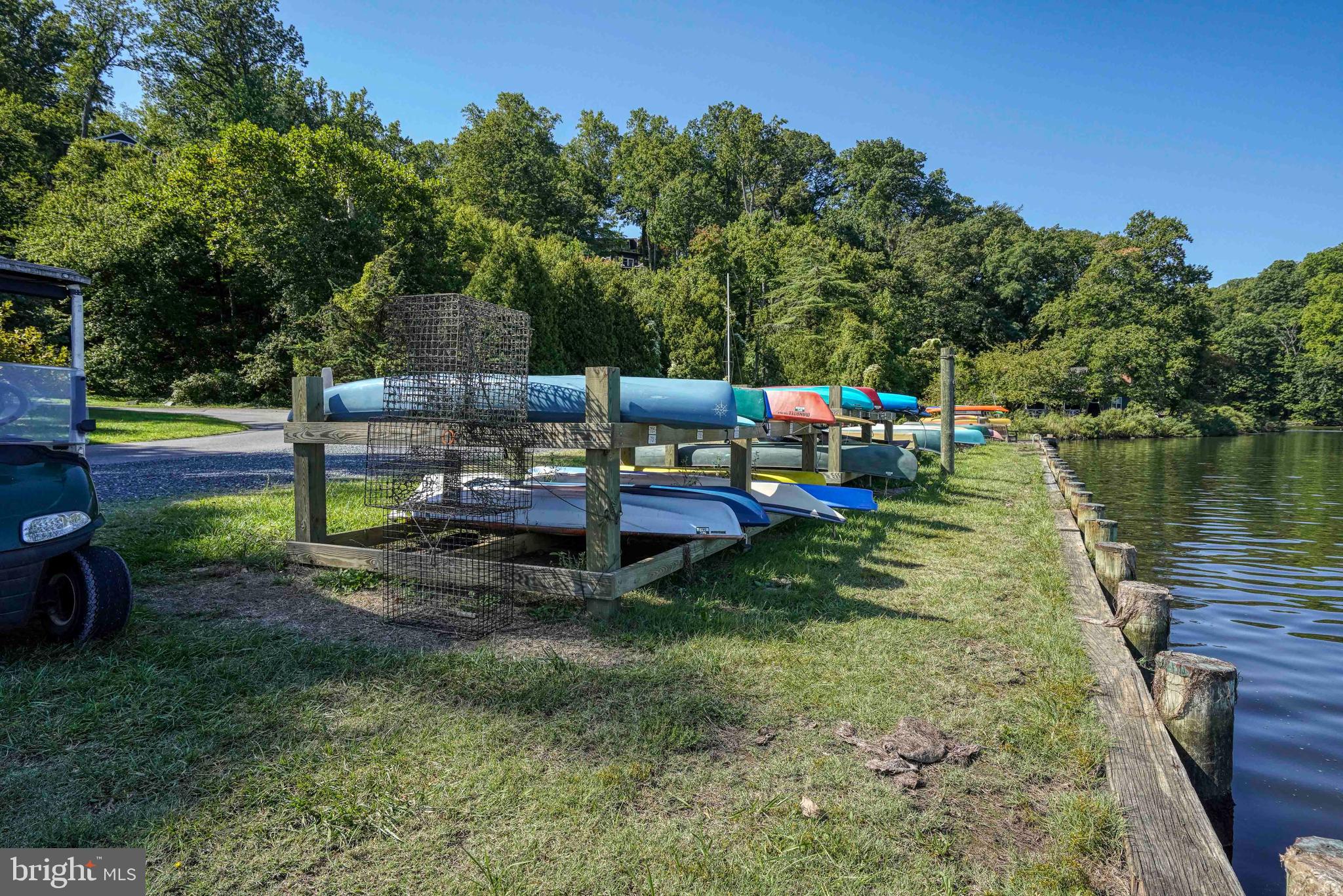 SHERWOOD FOREST - Residential