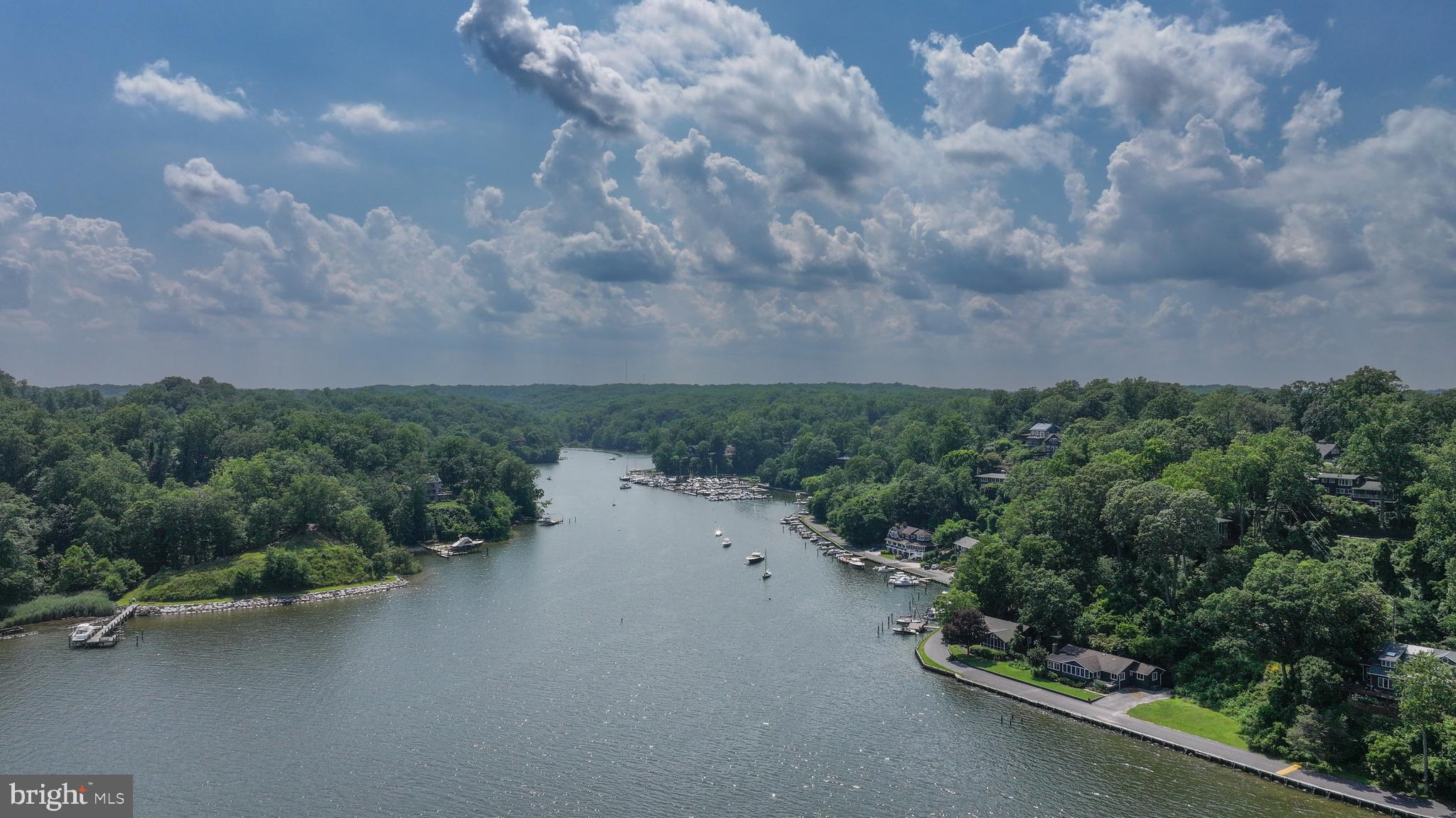 SHERWOOD FOREST - Residential