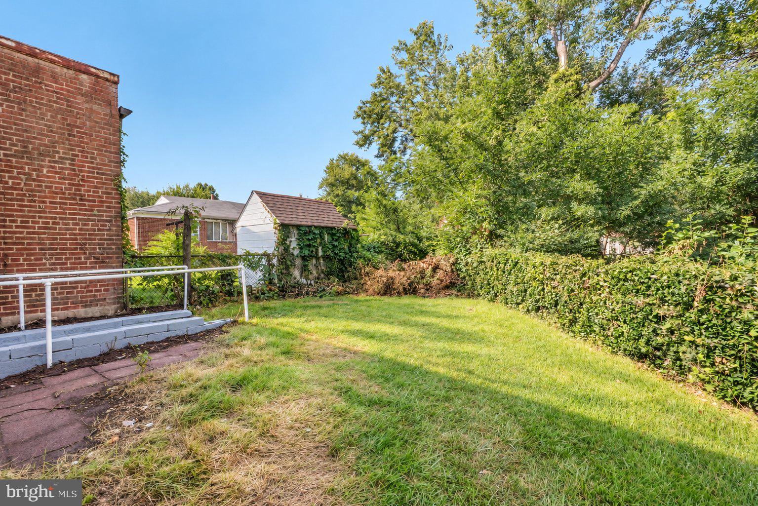 3527 CHADWICK COURT