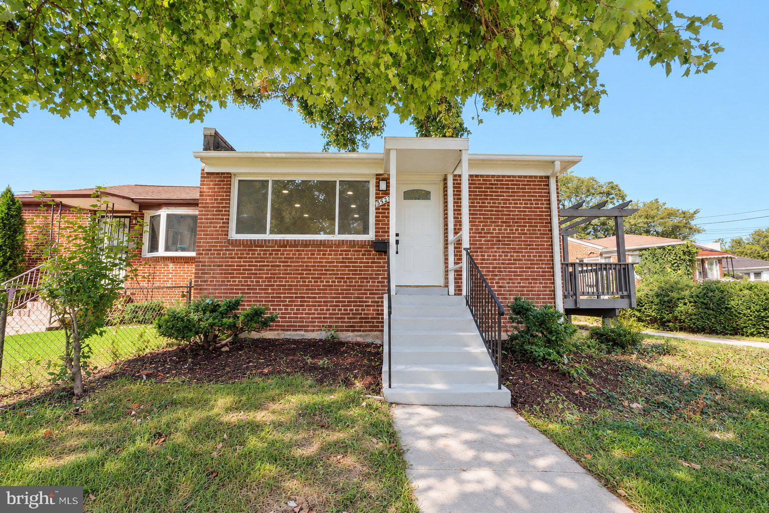 3527 CHADWICK COURT