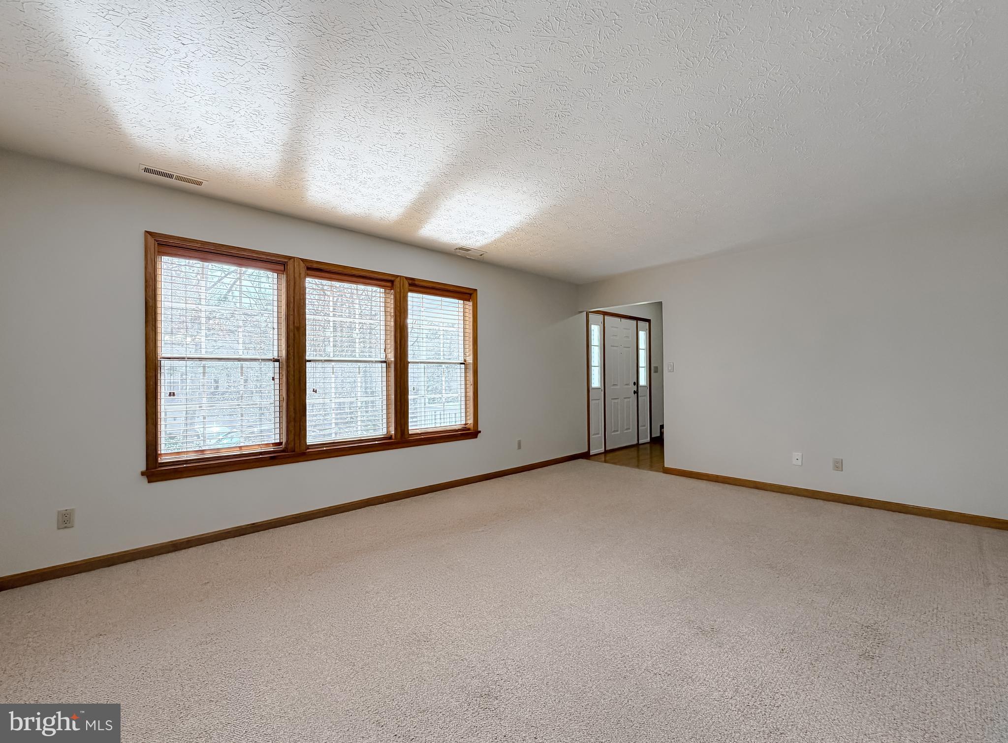 HICKORY NUT OF WILDEWOOD - Residential