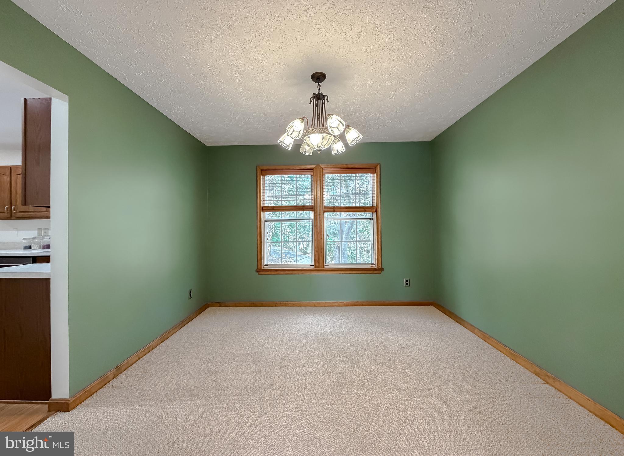 HICKORY NUT OF WILDEWOOD - Residential