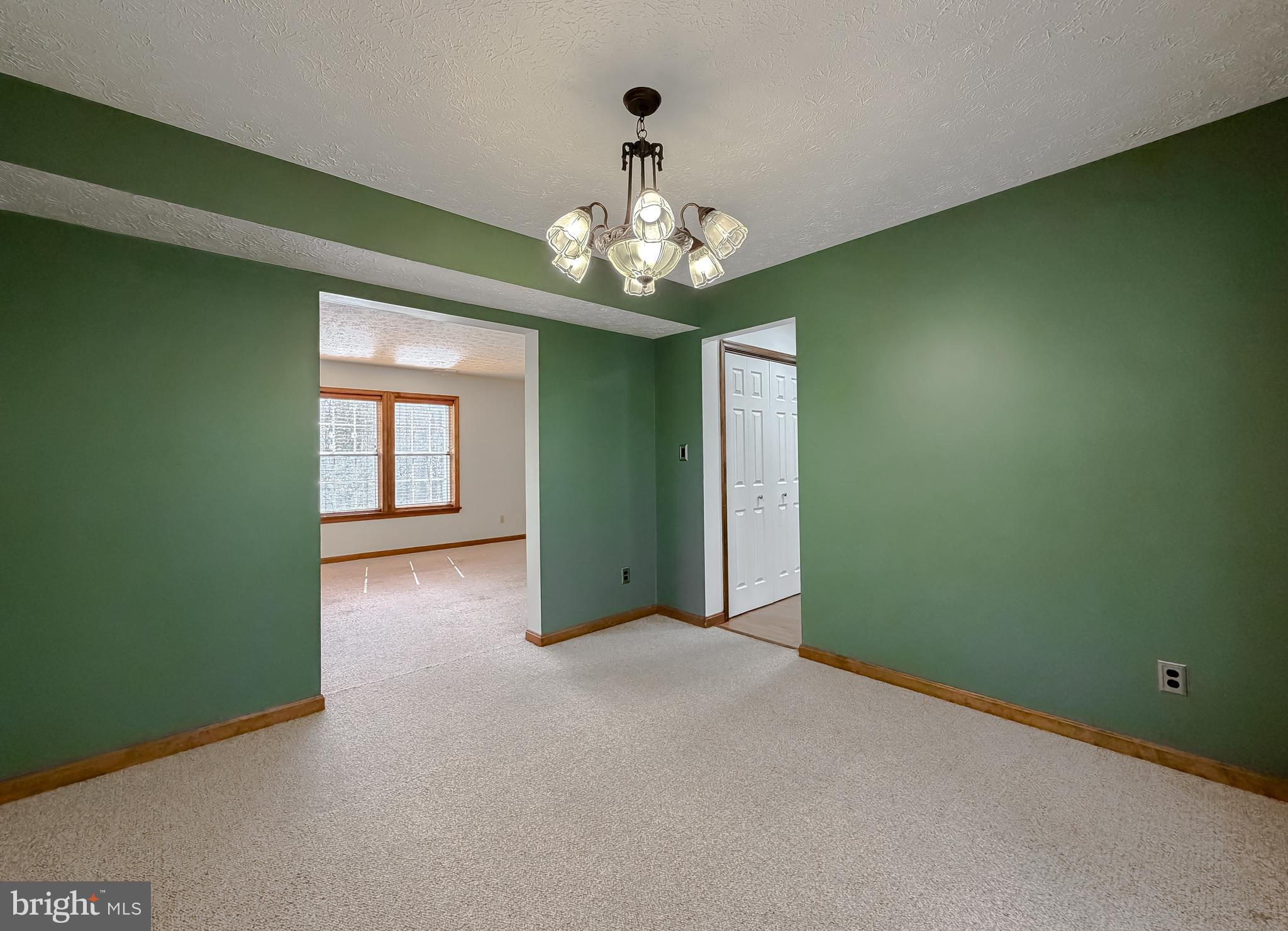 HICKORY NUT OF WILDEWOOD - Residential