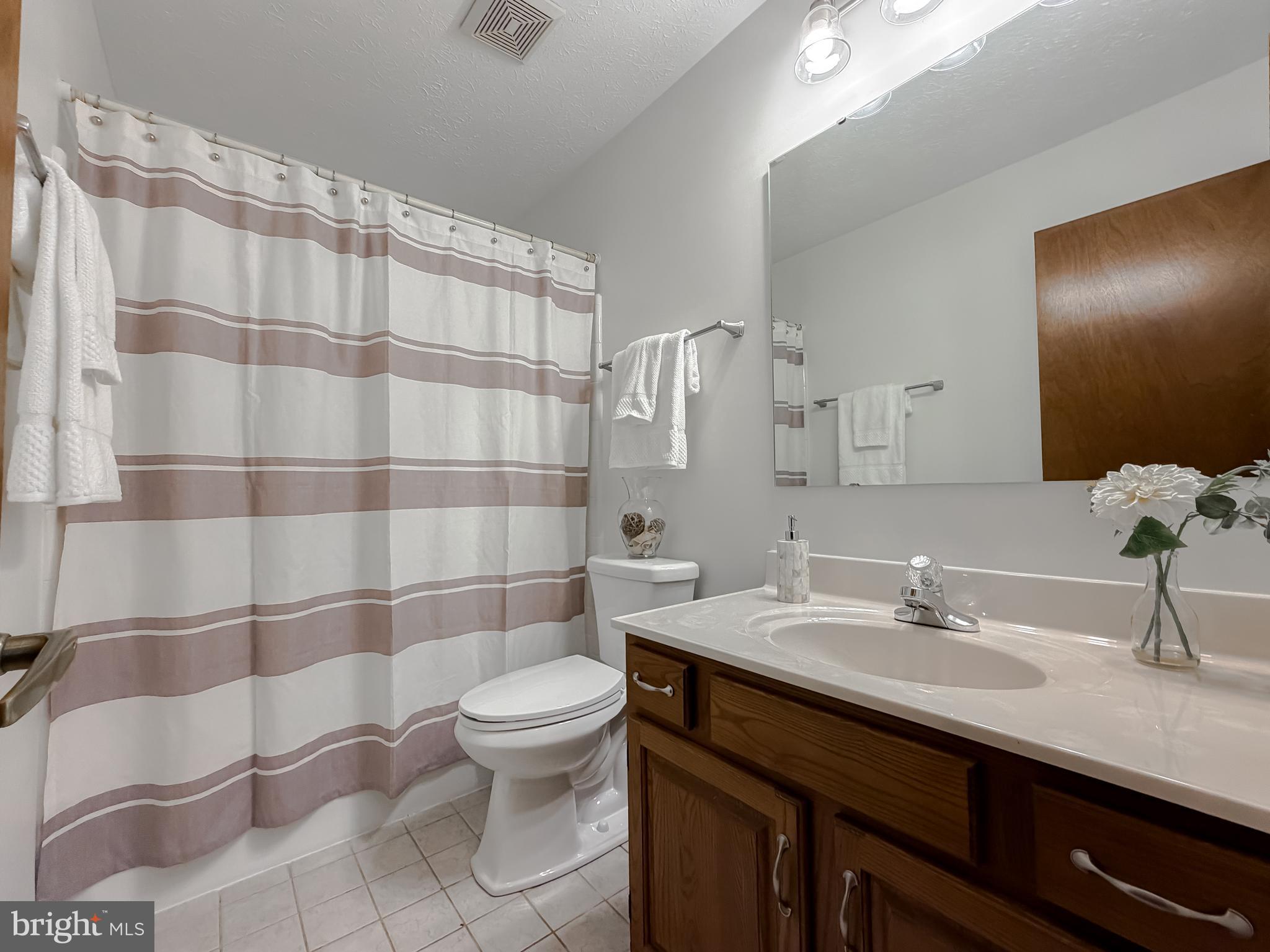 HICKORY NUT OF WILDEWOOD - Residential