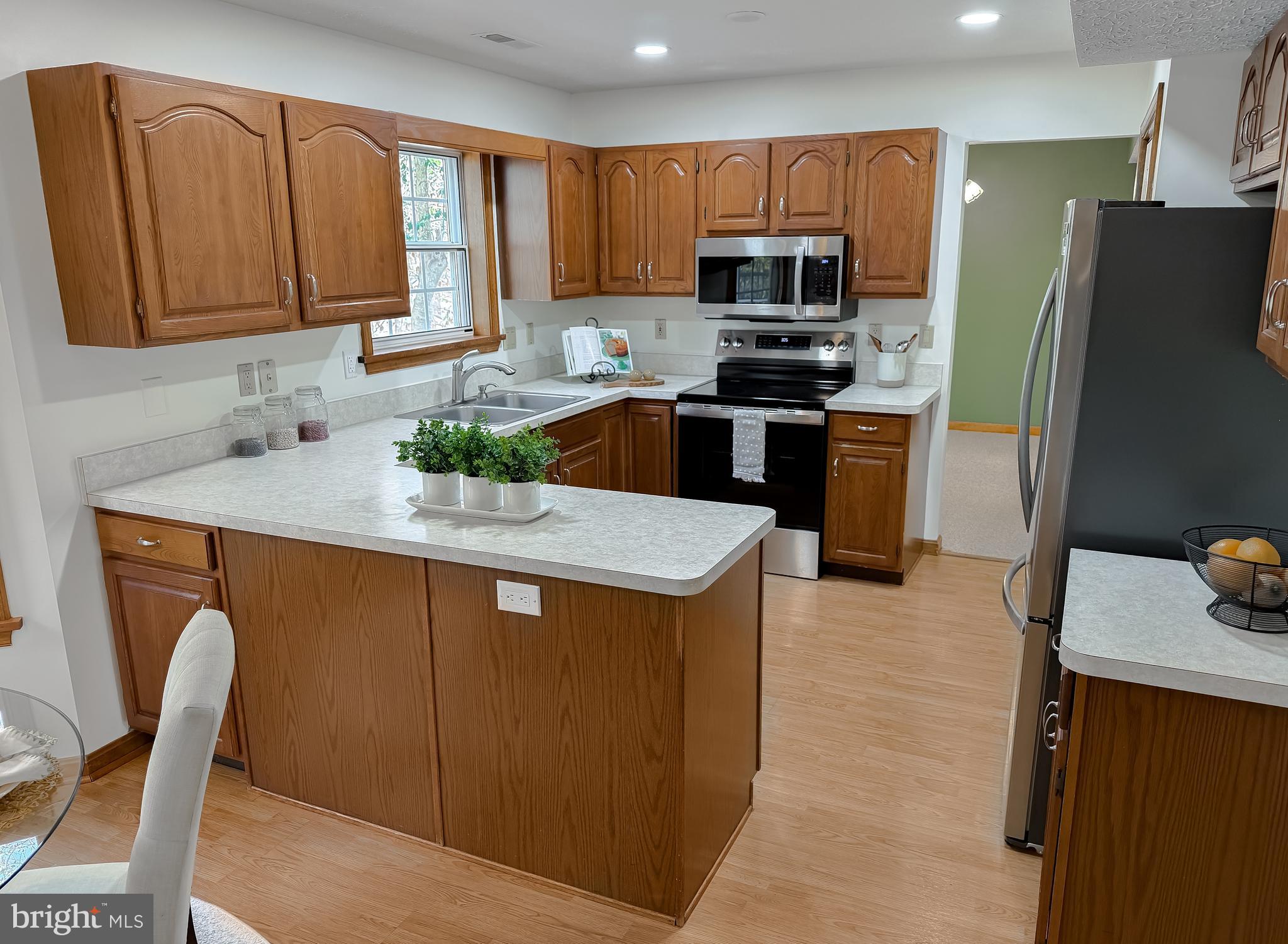 HICKORY NUT OF WILDEWOOD - Residential