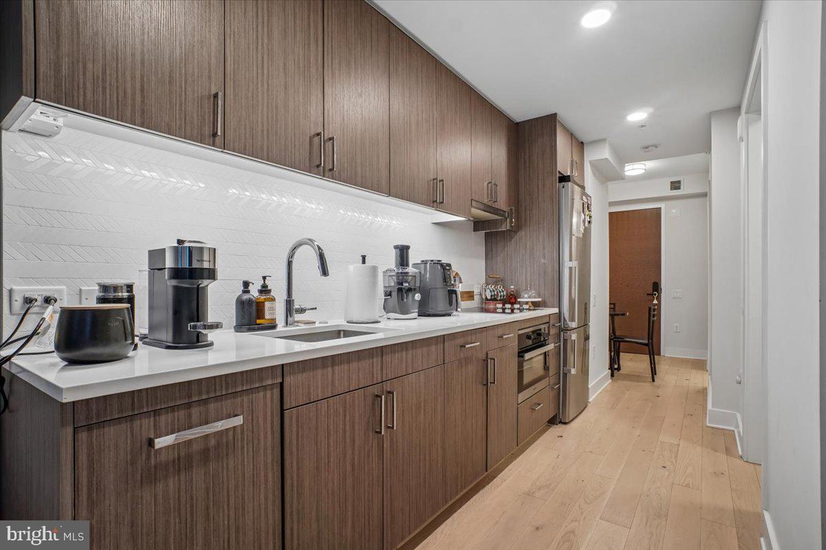 1211 VAN STREET SE 403