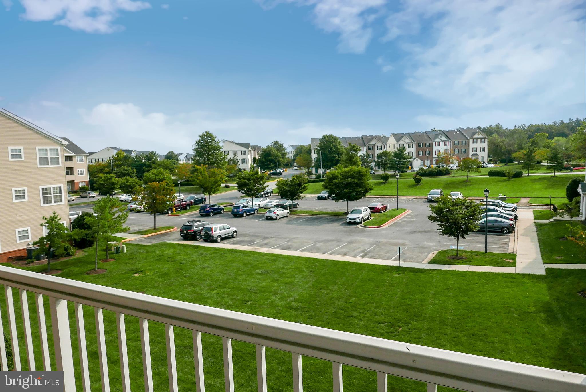 SEVEN OAKS - Residential