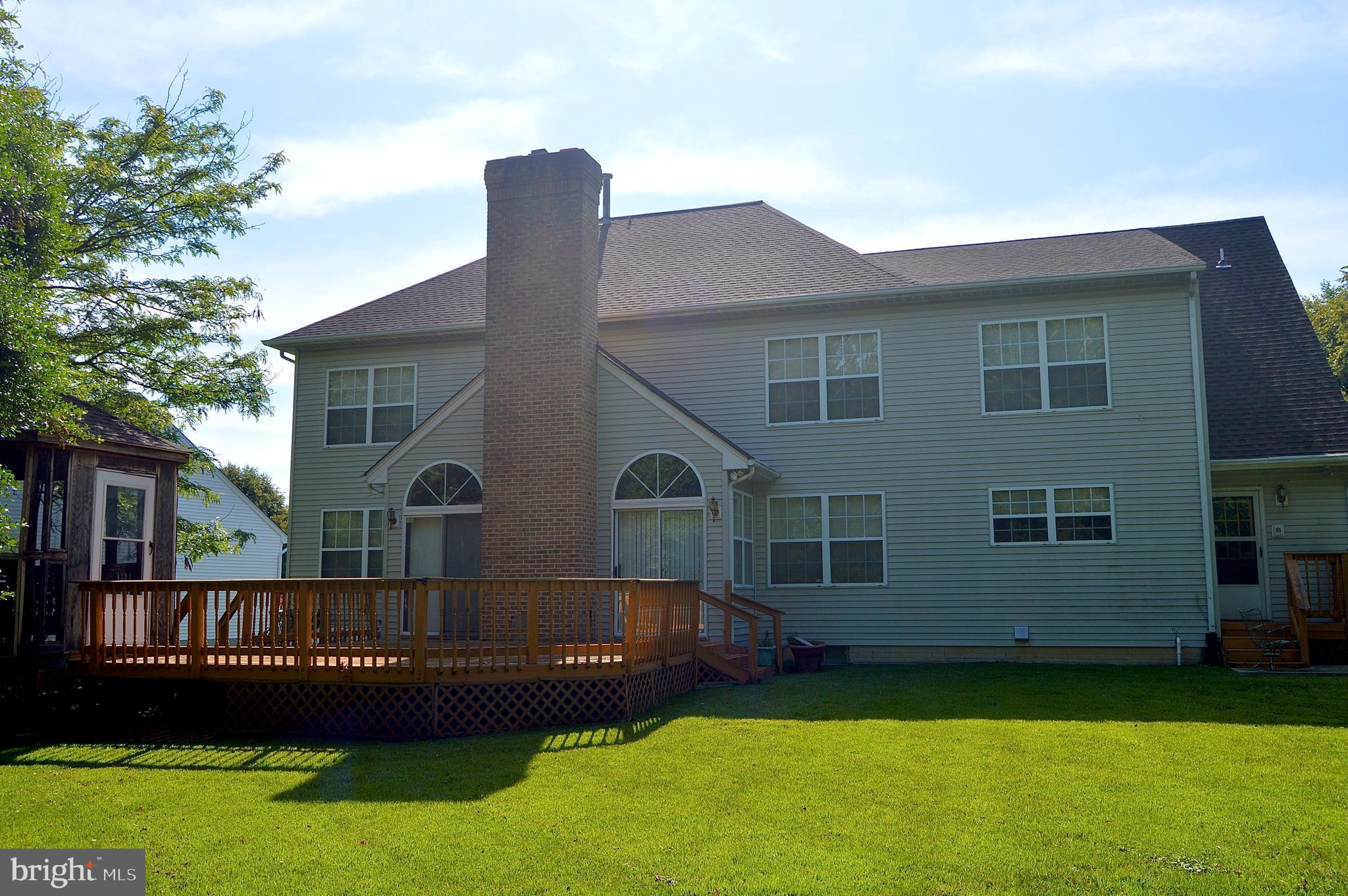 ARAGONA VILLAGE - Residential