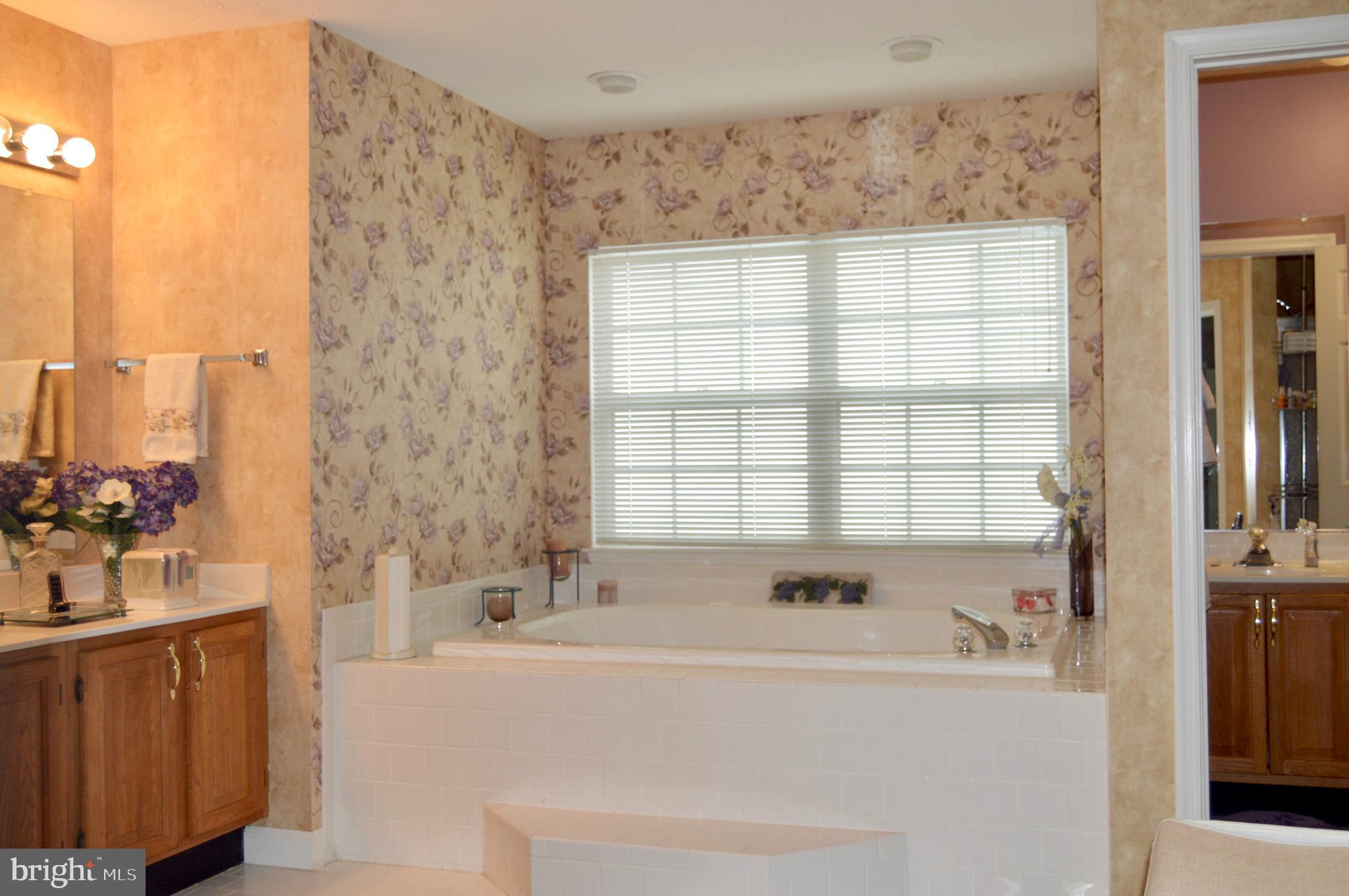 ARAGONA VILLAGE - Residential