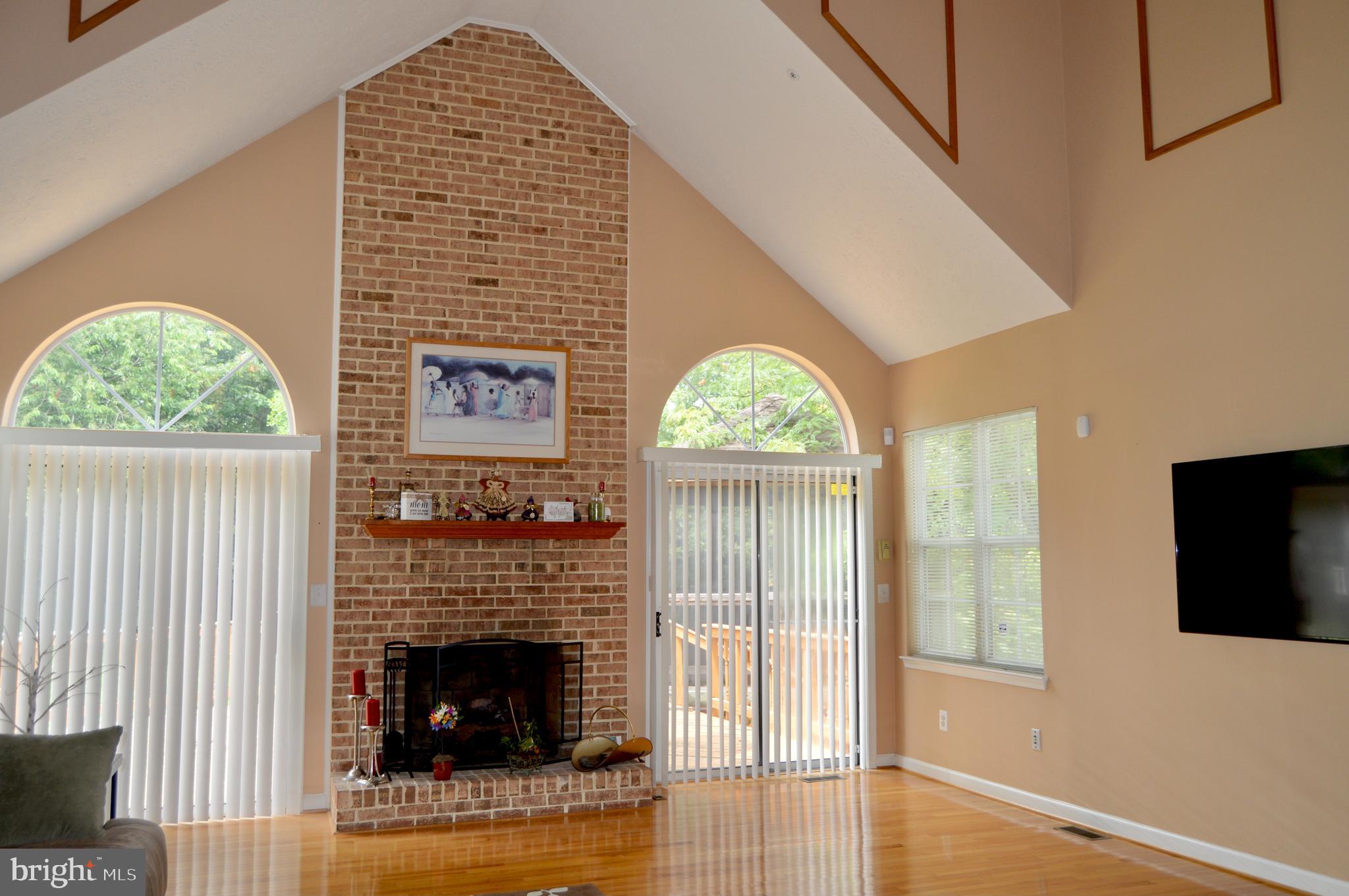 ARAGONA VILLAGE - Residential