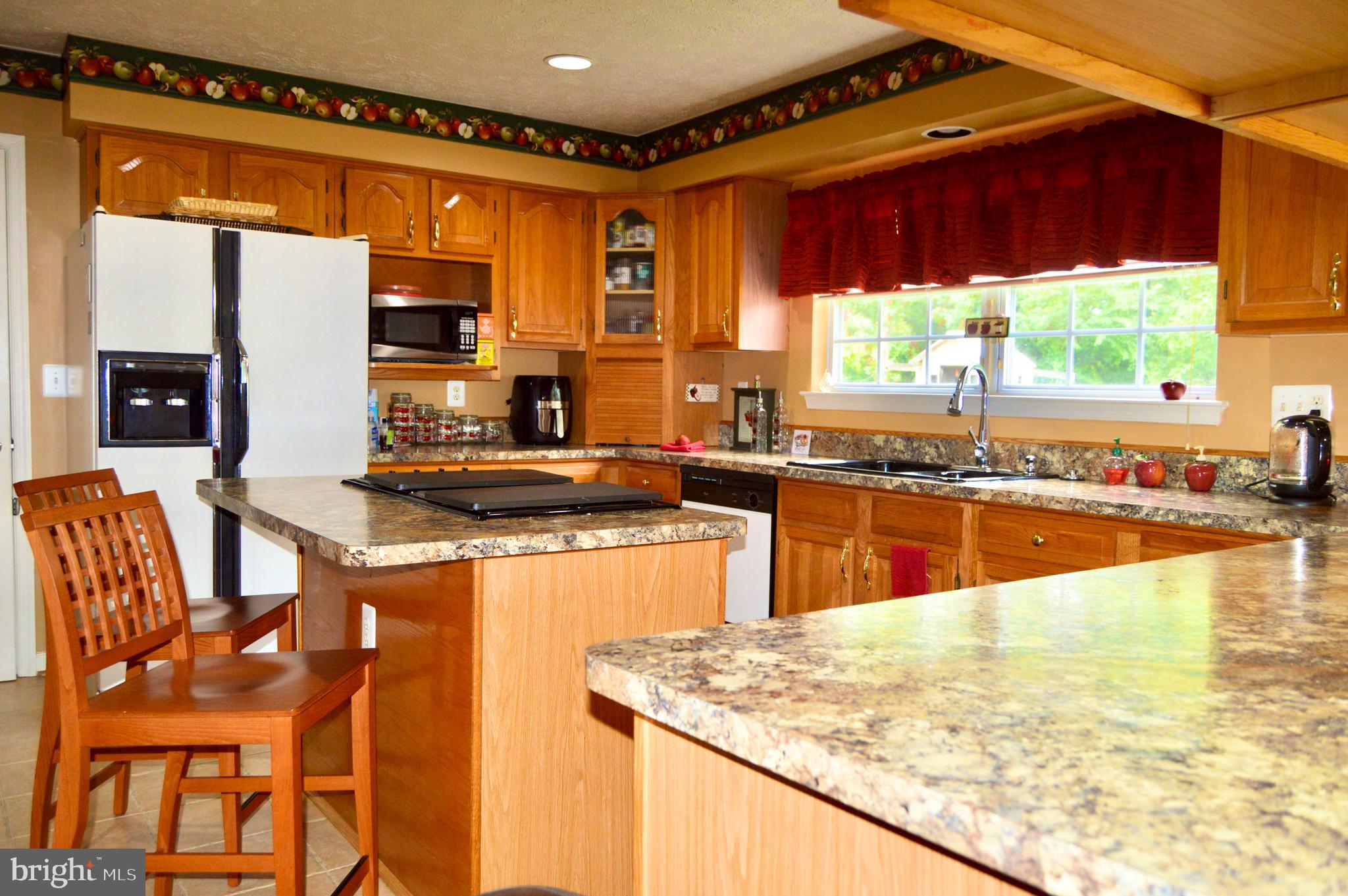 ARAGONA VILLAGE - Residential