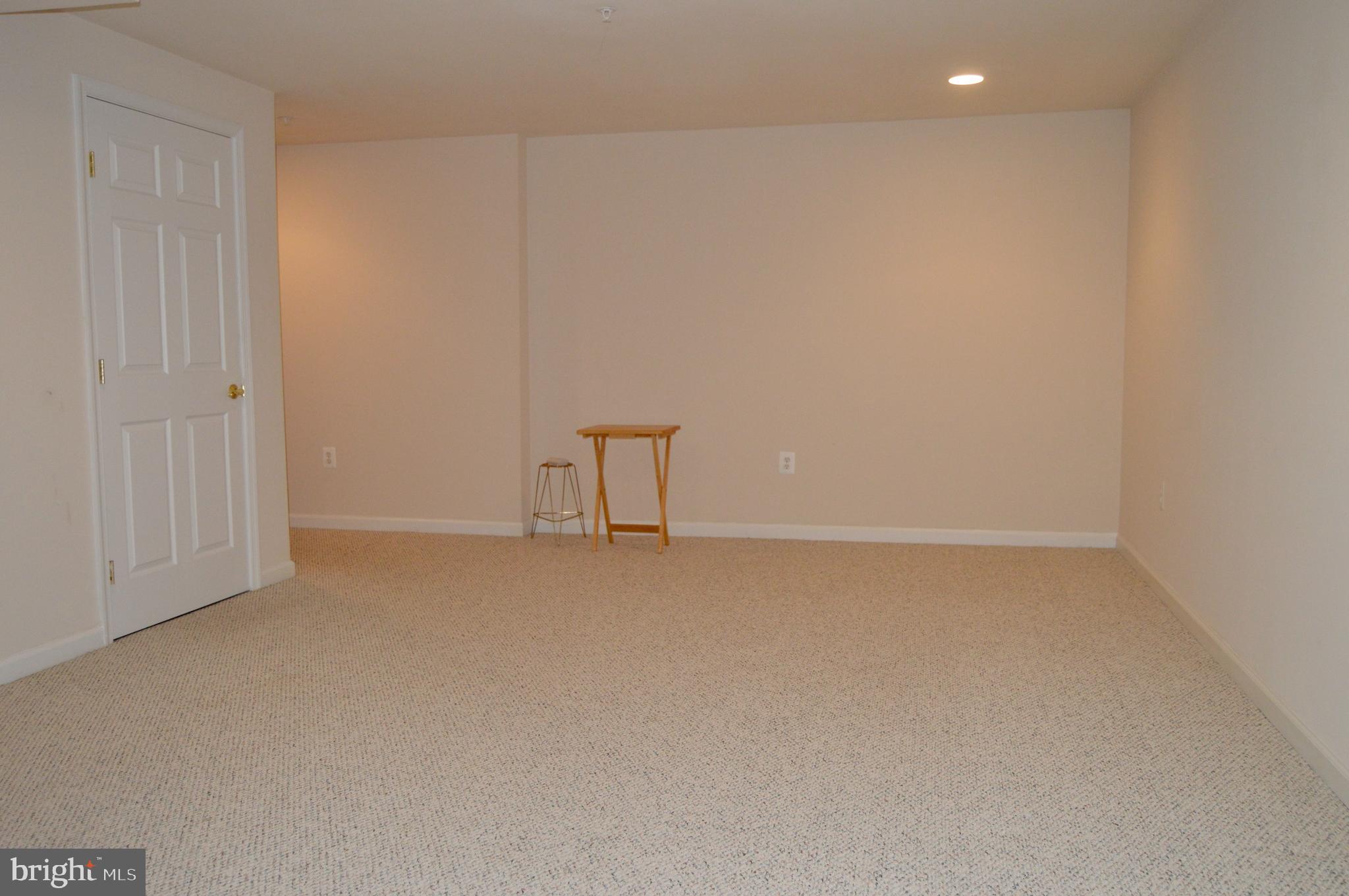 ARAGONA VILLAGE - Residential