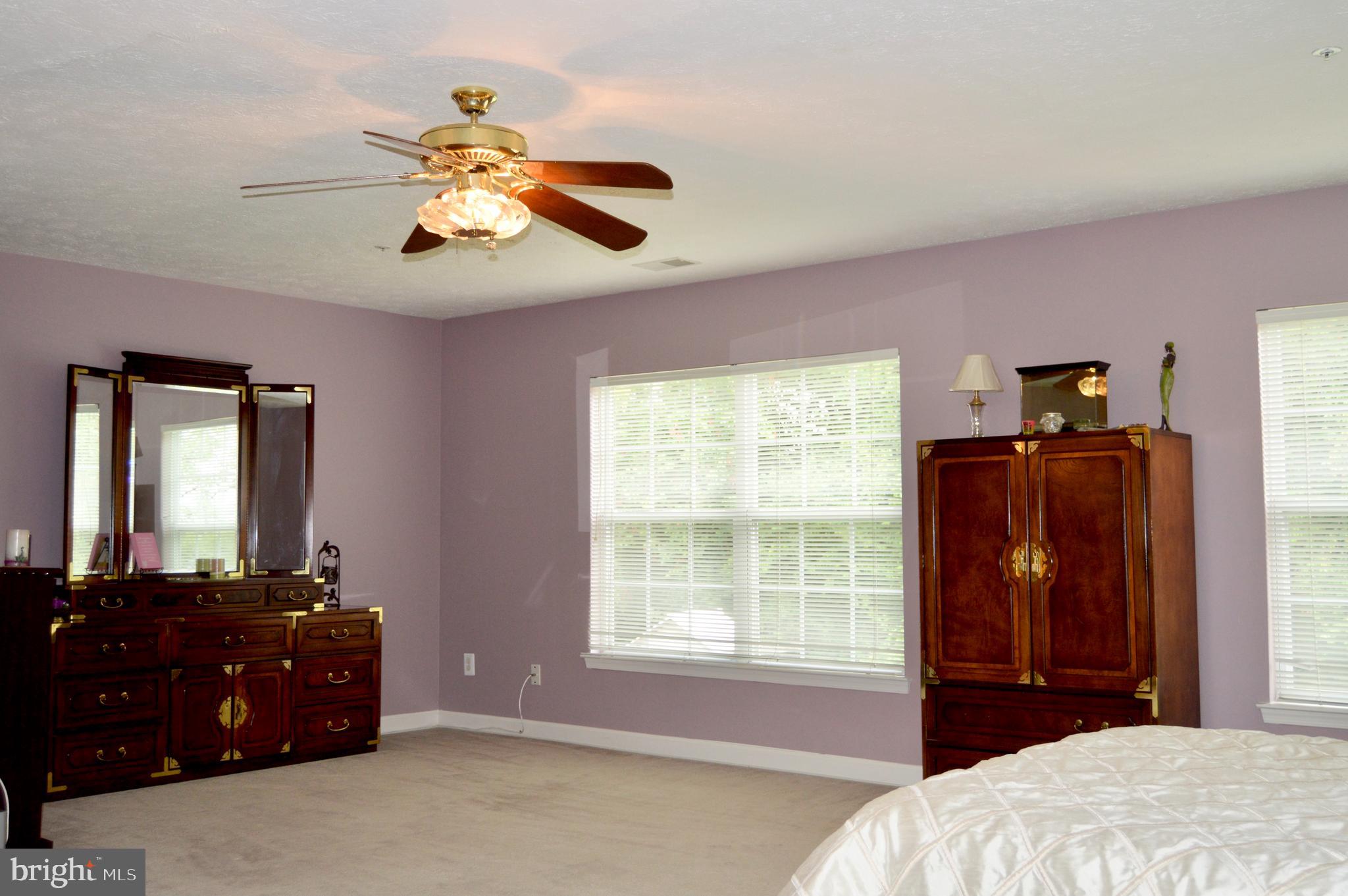 ARAGONA VILLAGE - Residential